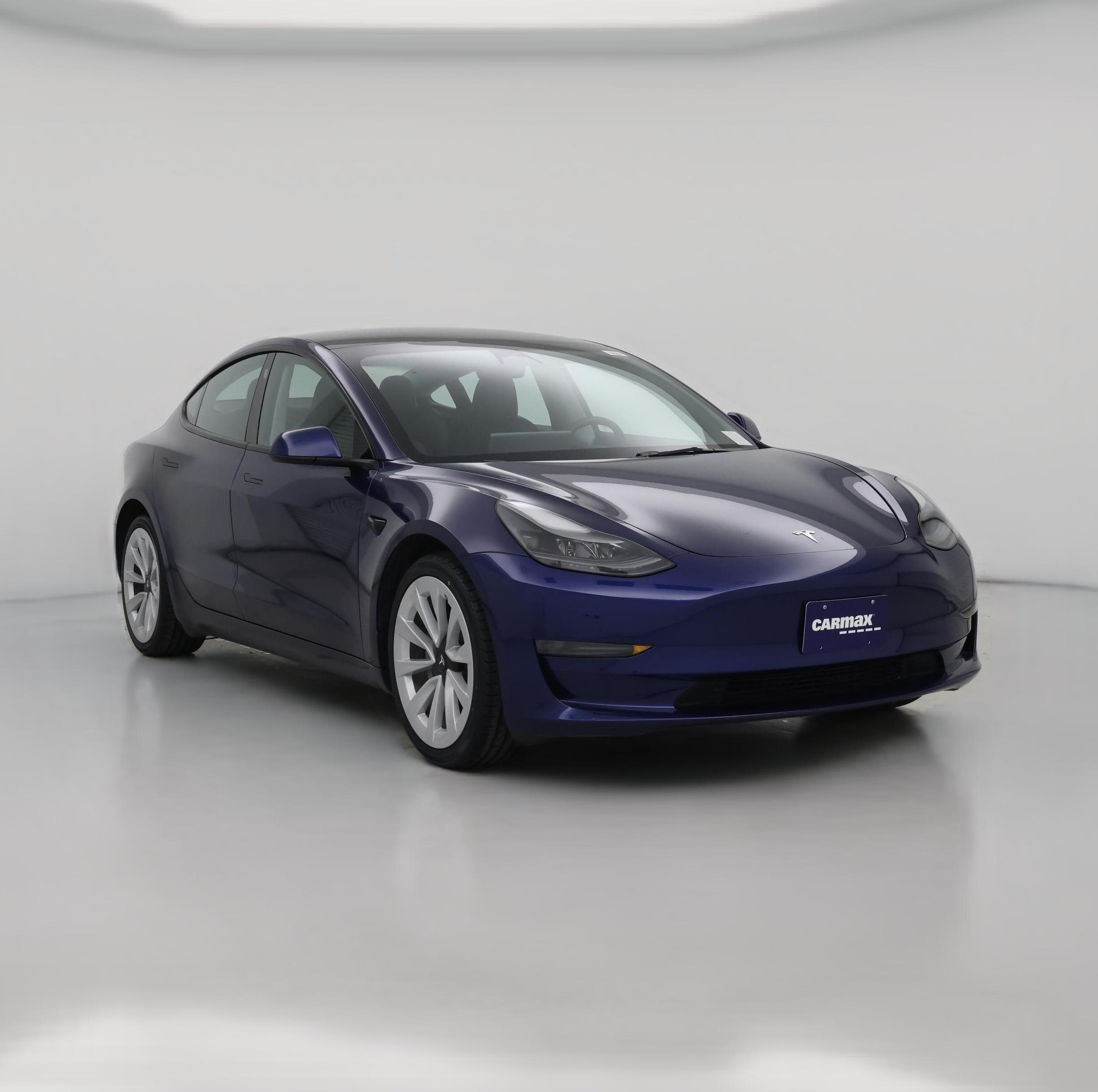 Thumbnail: 2023 Tesla Model 3 - 1