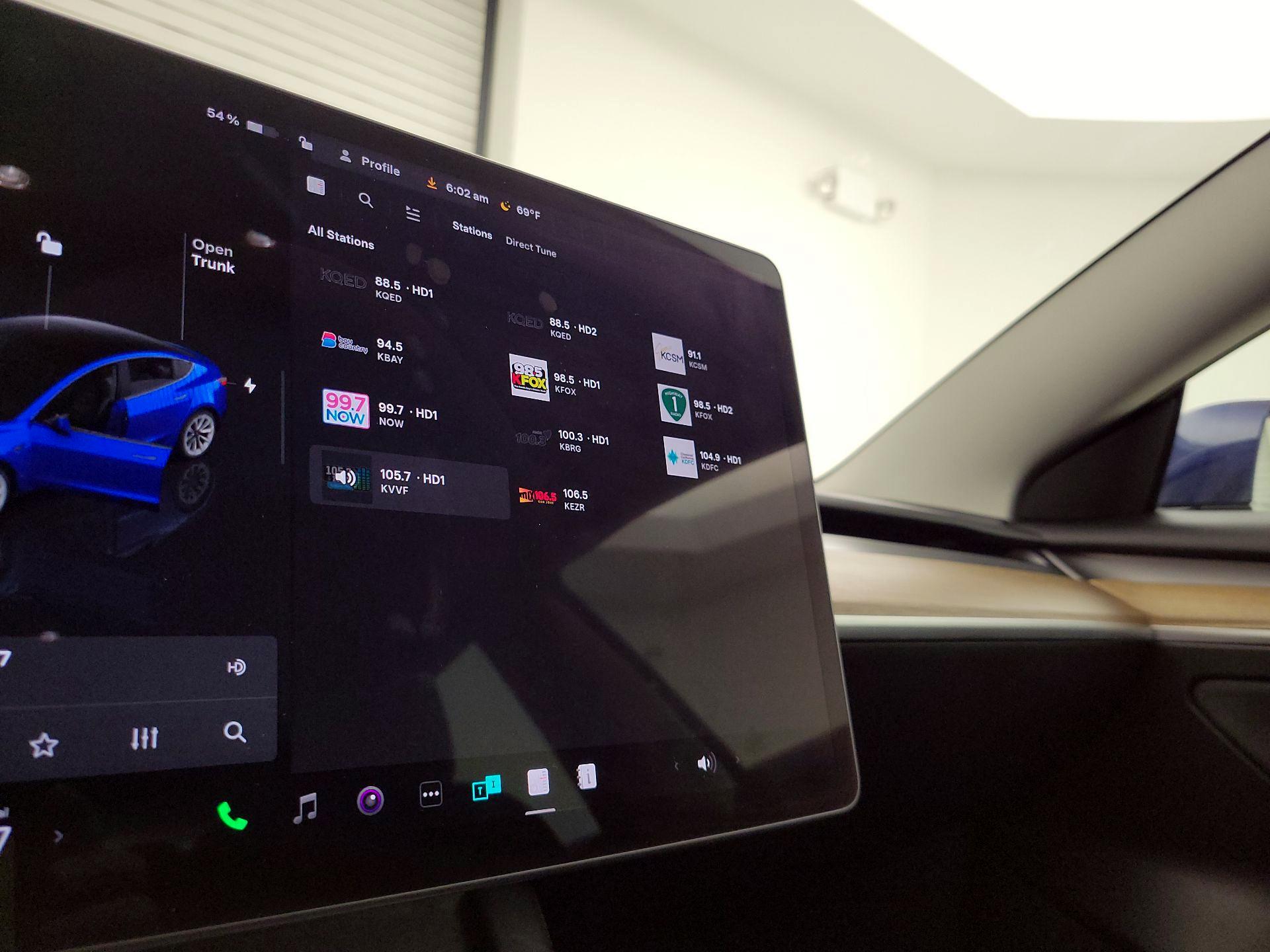 Thumbnail: 2023 Tesla Model 3 - 15