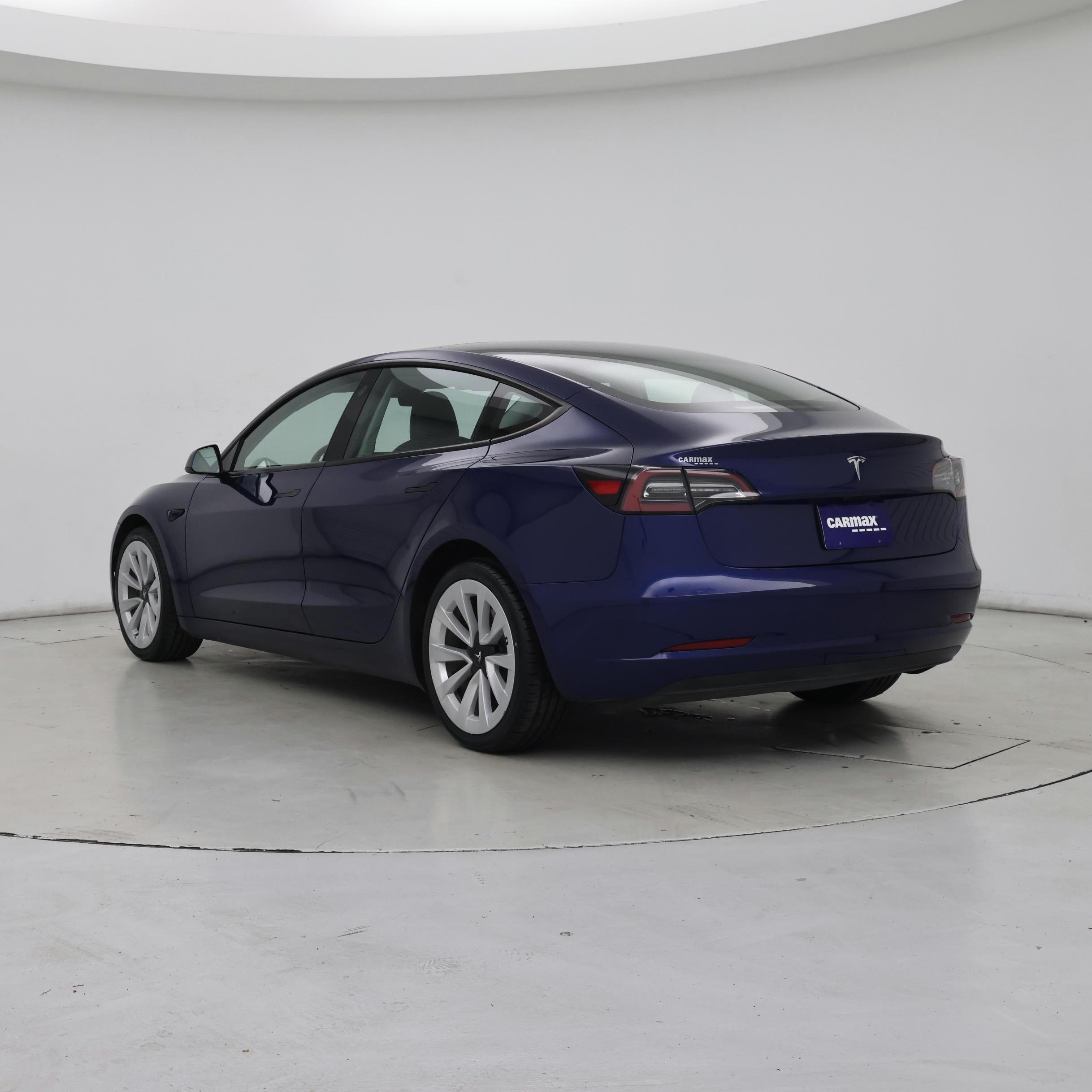 Thumbnail: 2023 Tesla Model 3 - 2