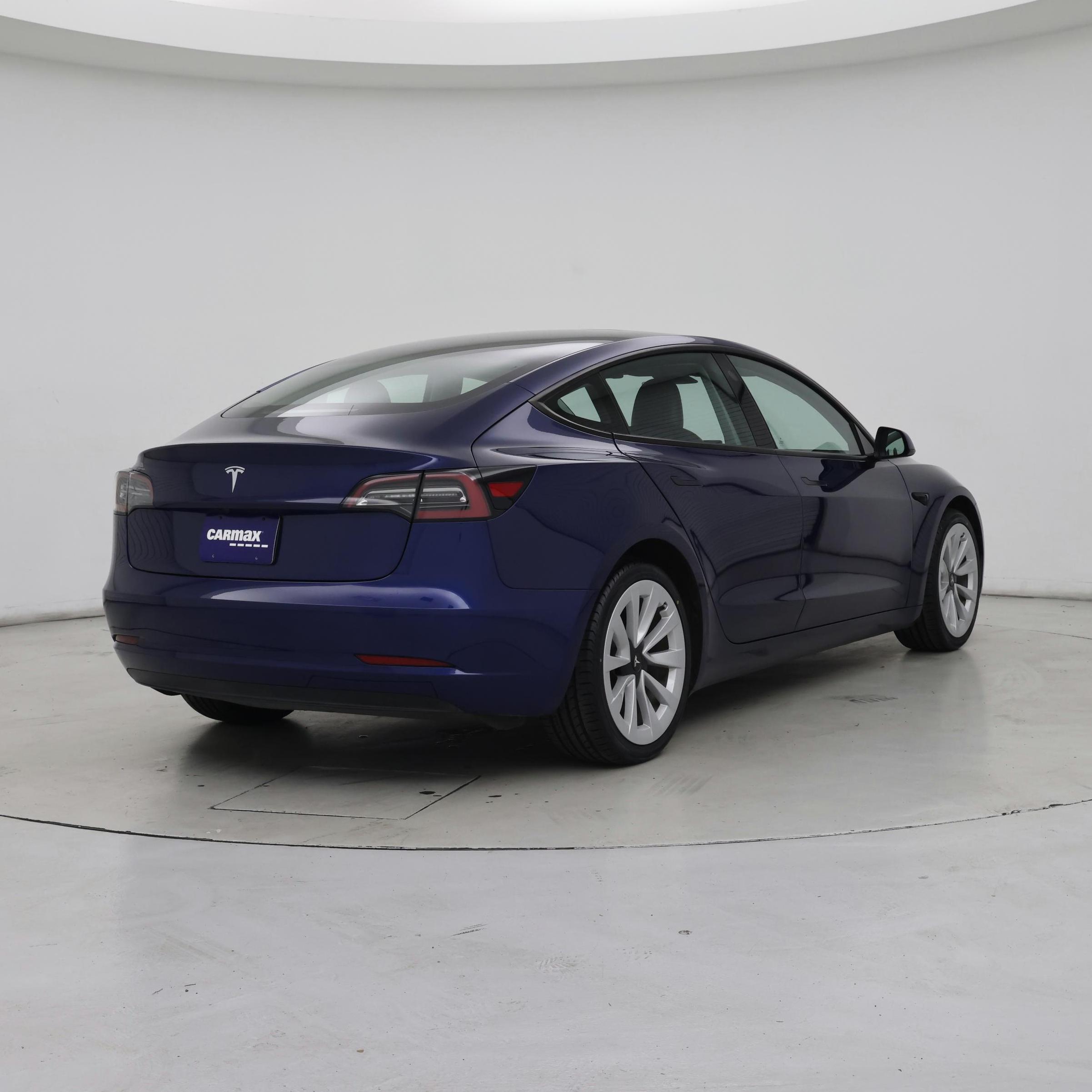 Thumbnail: 2023 Tesla Model 3 - 8