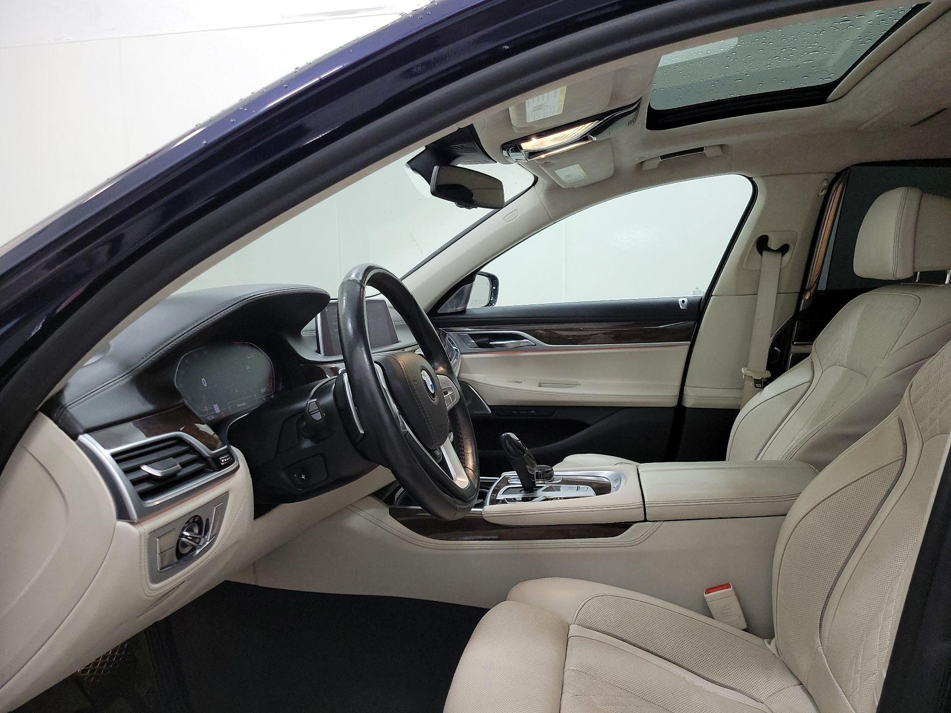 Thumbnail: 2020 BMW 7 Series - 20