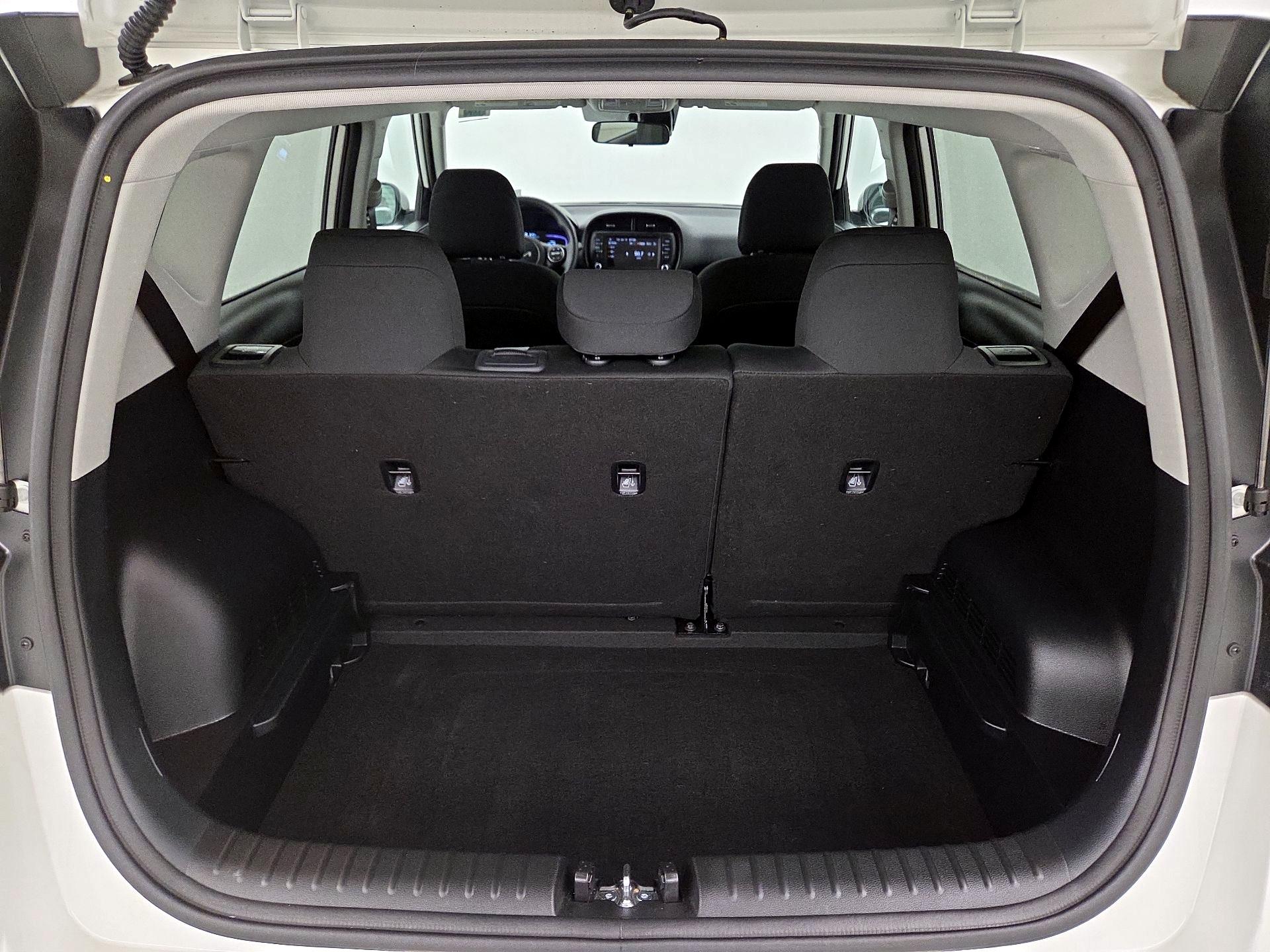 Thumbnail: 2025 Kia Soul - 20