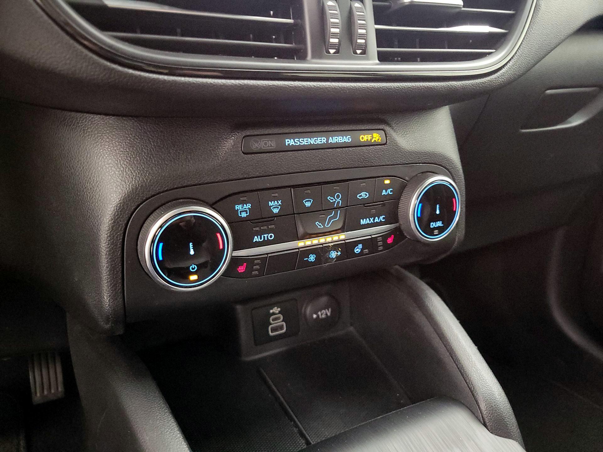 Thumbnail: 2025 Ford Escape - 16