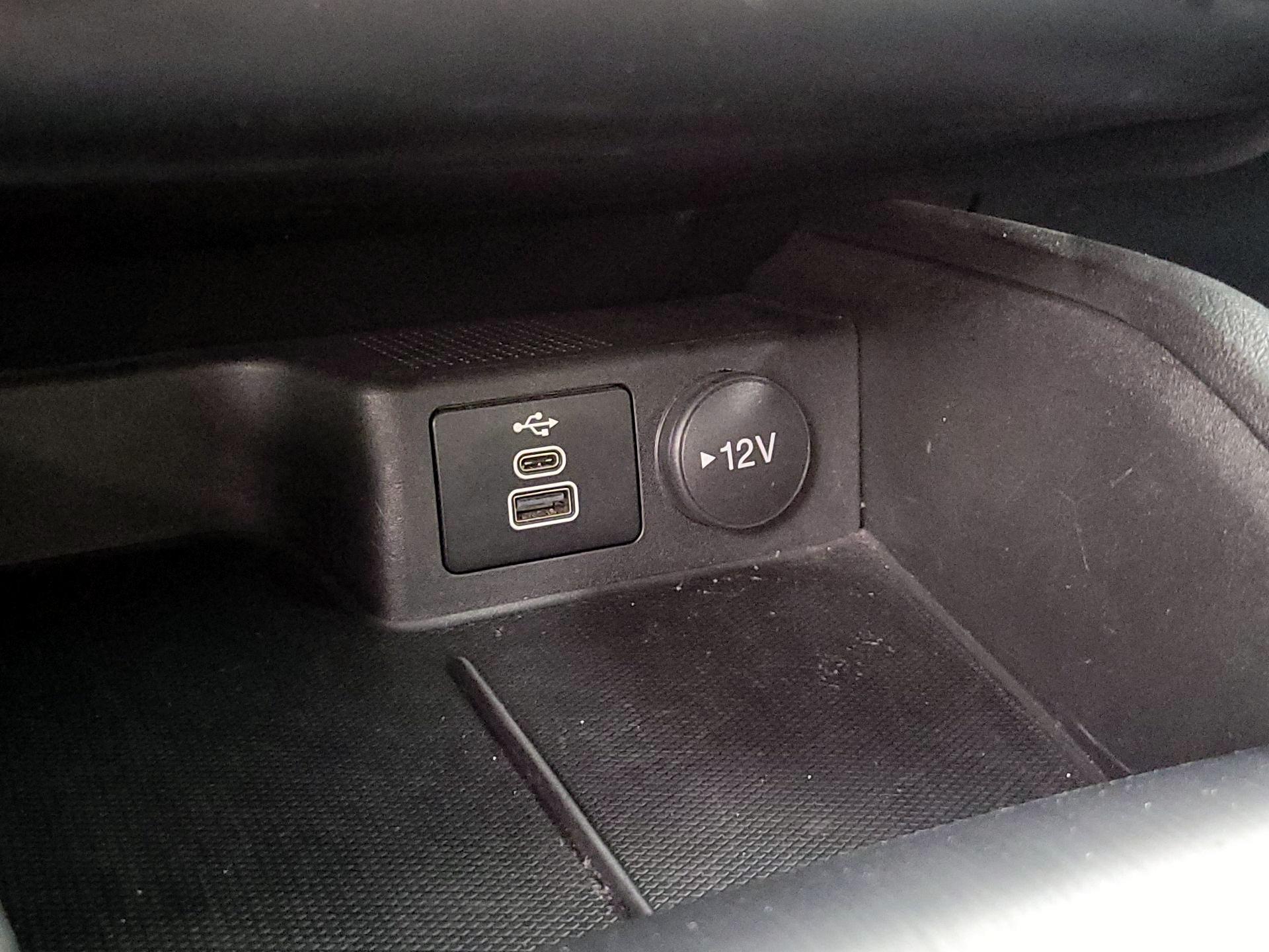 Thumbnail: 2025 Ford Escape - 18