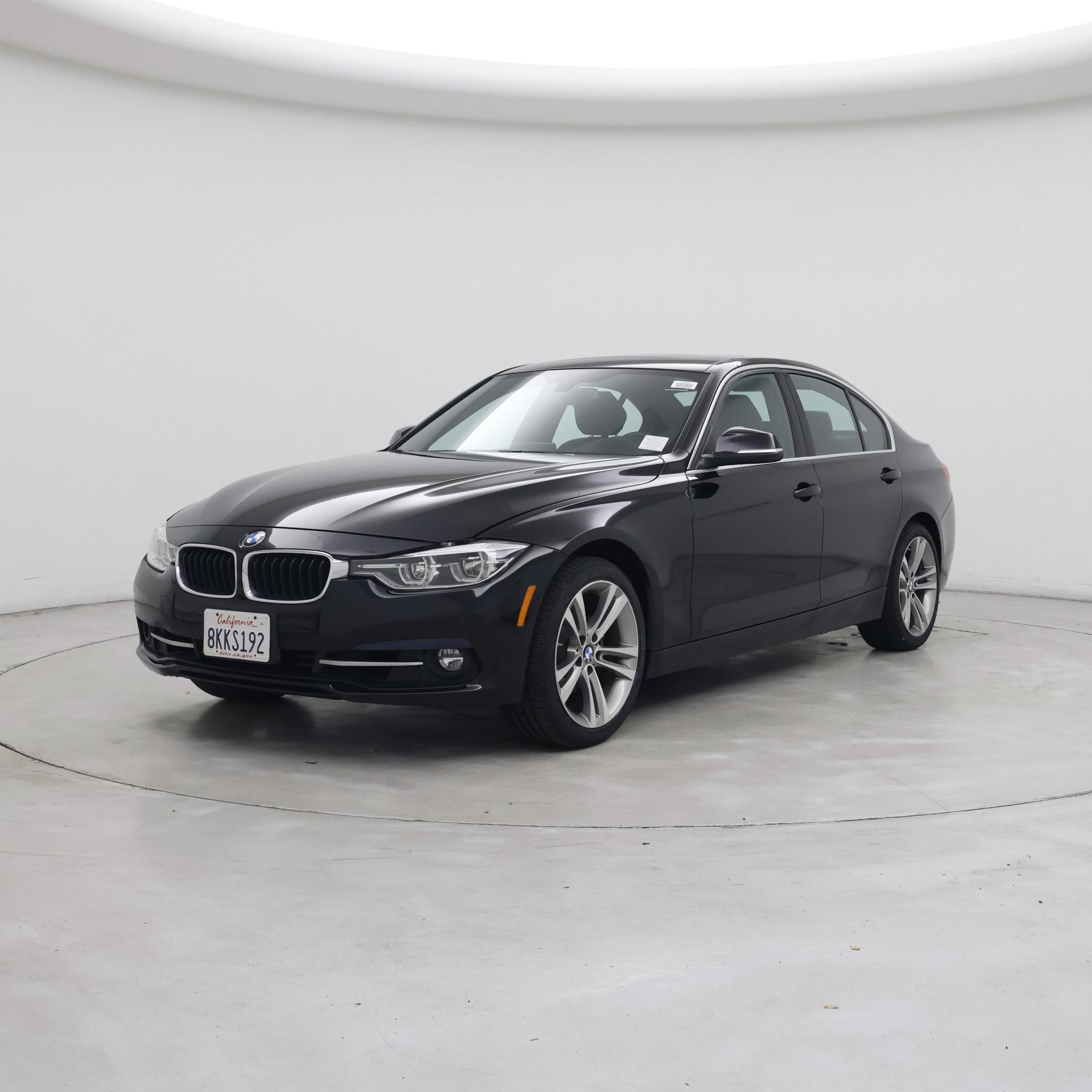 Thumbnail: 2018 BMW 3 Series - 4