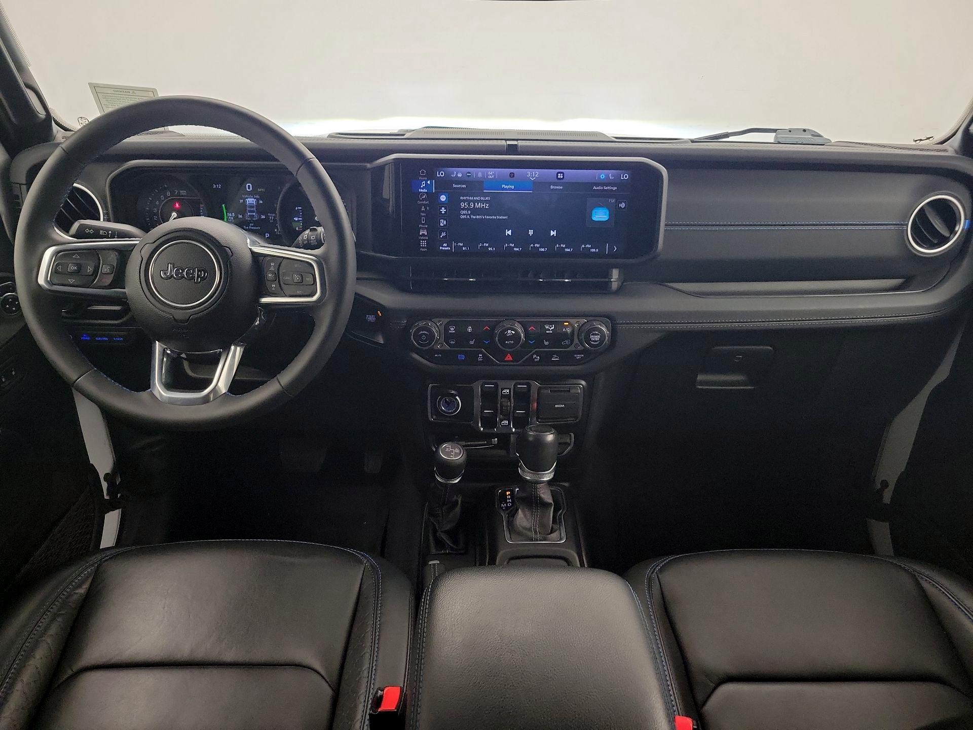 Thumbnail: 2024 Jeep Wrangler - 9