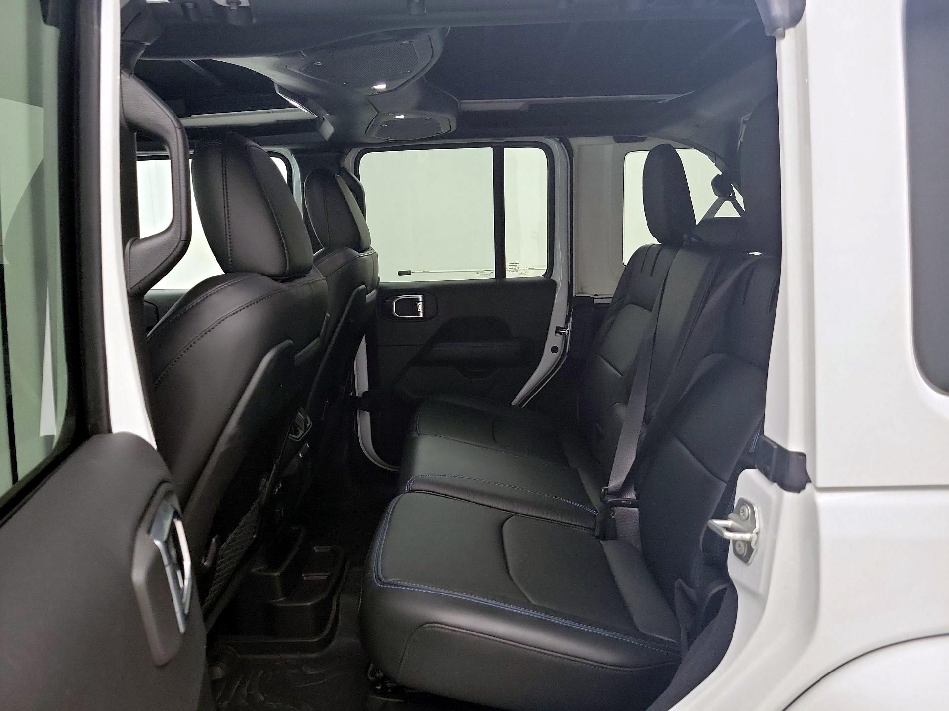 Thumbnail: 2024 Jeep Wrangler - 20