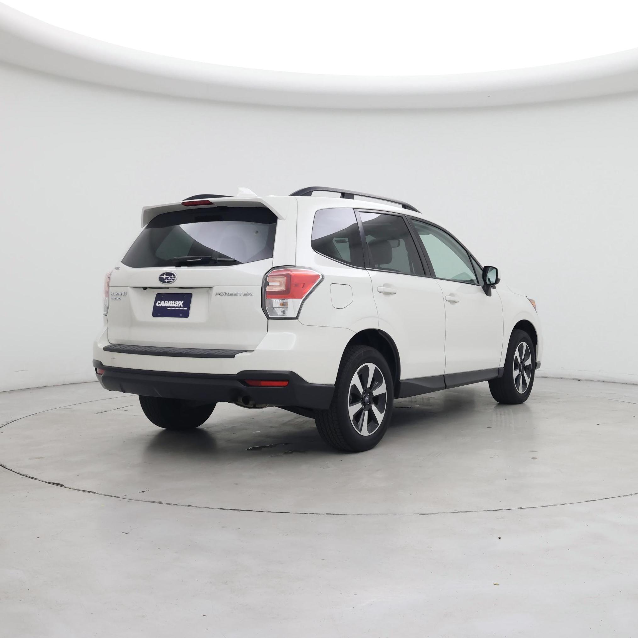 Thumbnail: 2018 Subaru Forester - 8