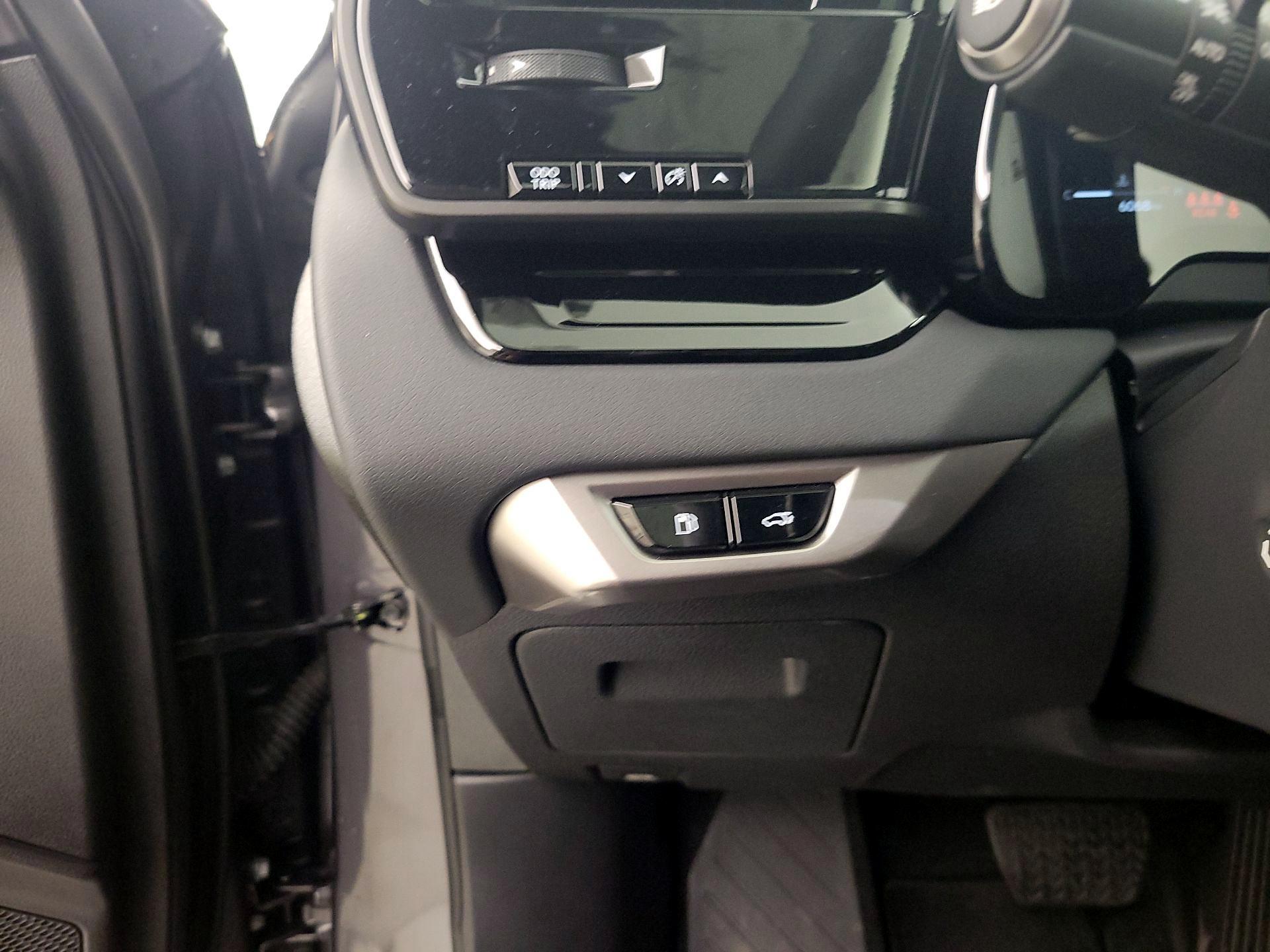 Thumbnail: 2025 Lexus RX - 13