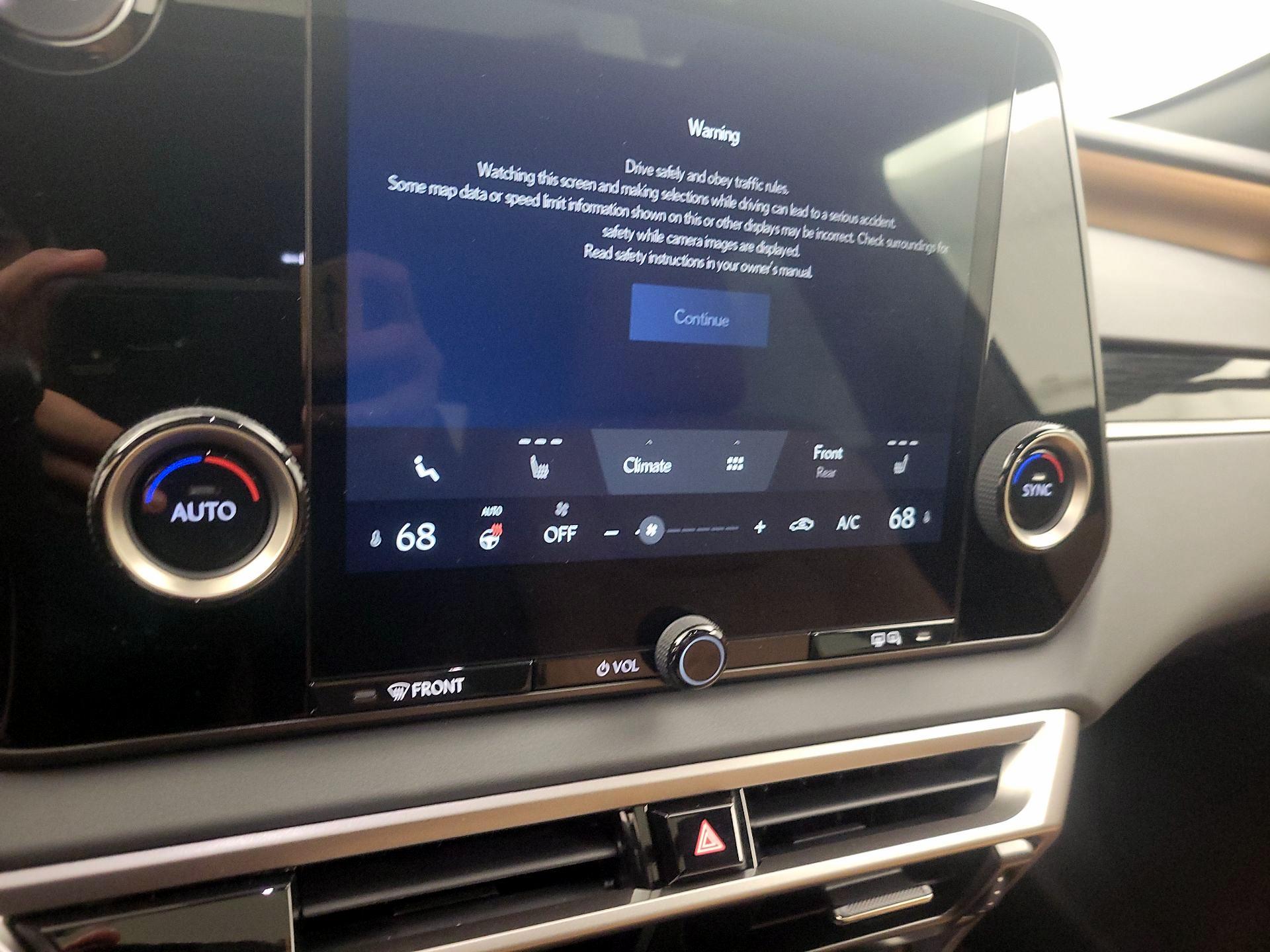 Thumbnail: 2025 Lexus RX - 16