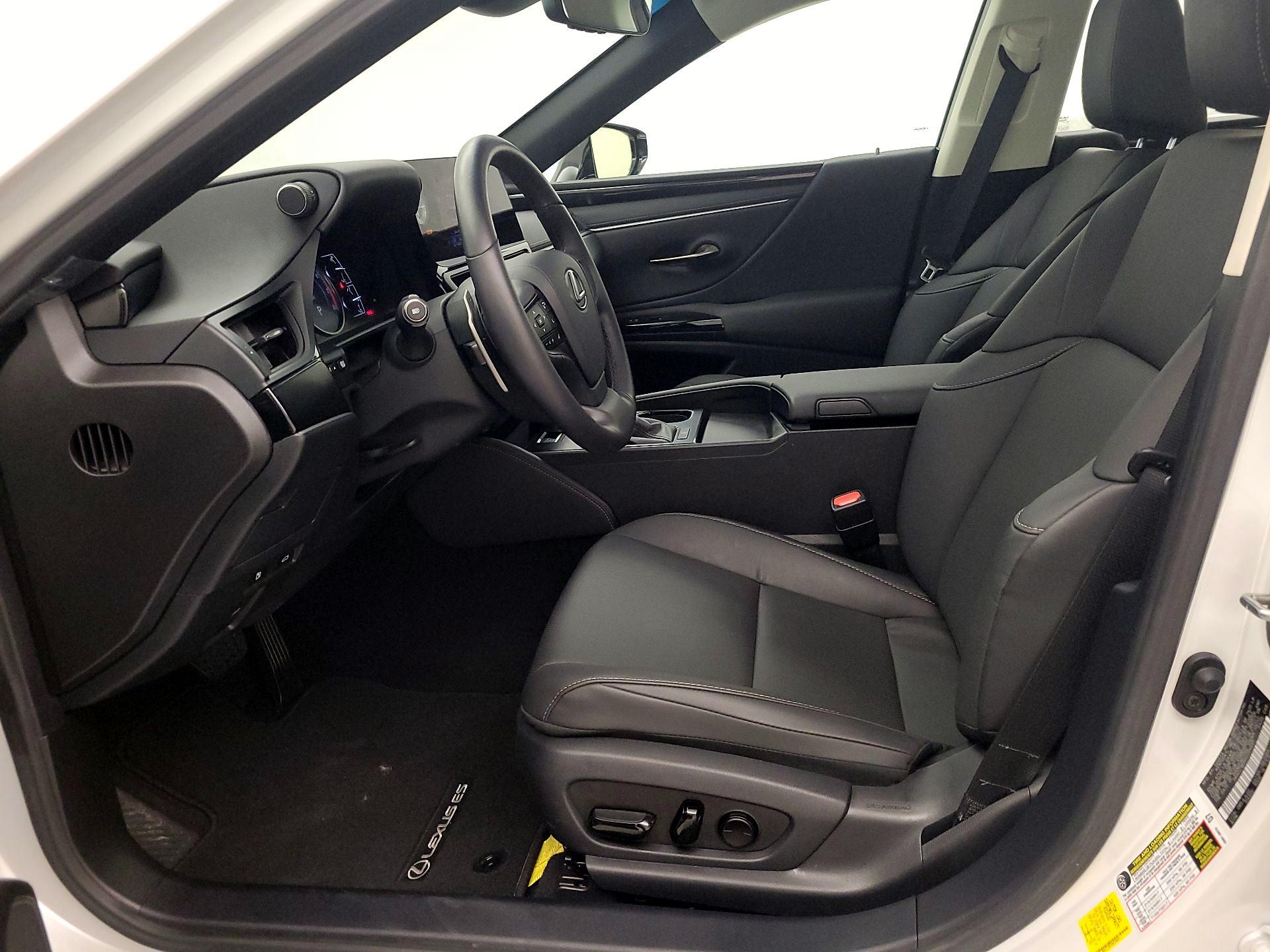 Thumbnail: 2025 Lexus ES - 11