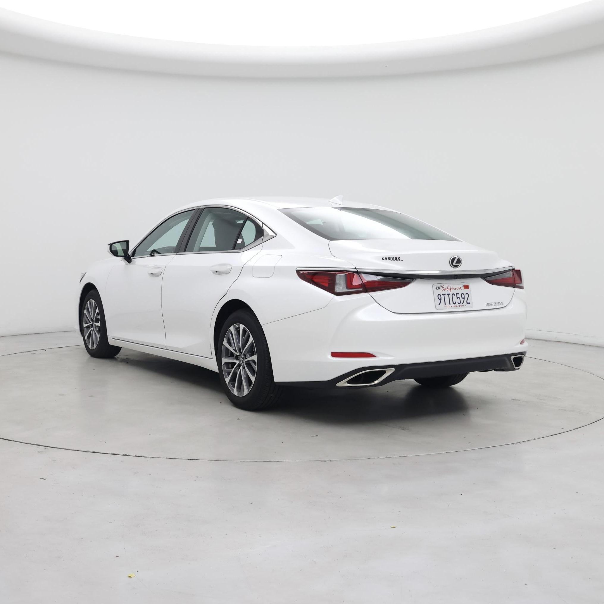 Thumbnail: 2025 Lexus ES - 2