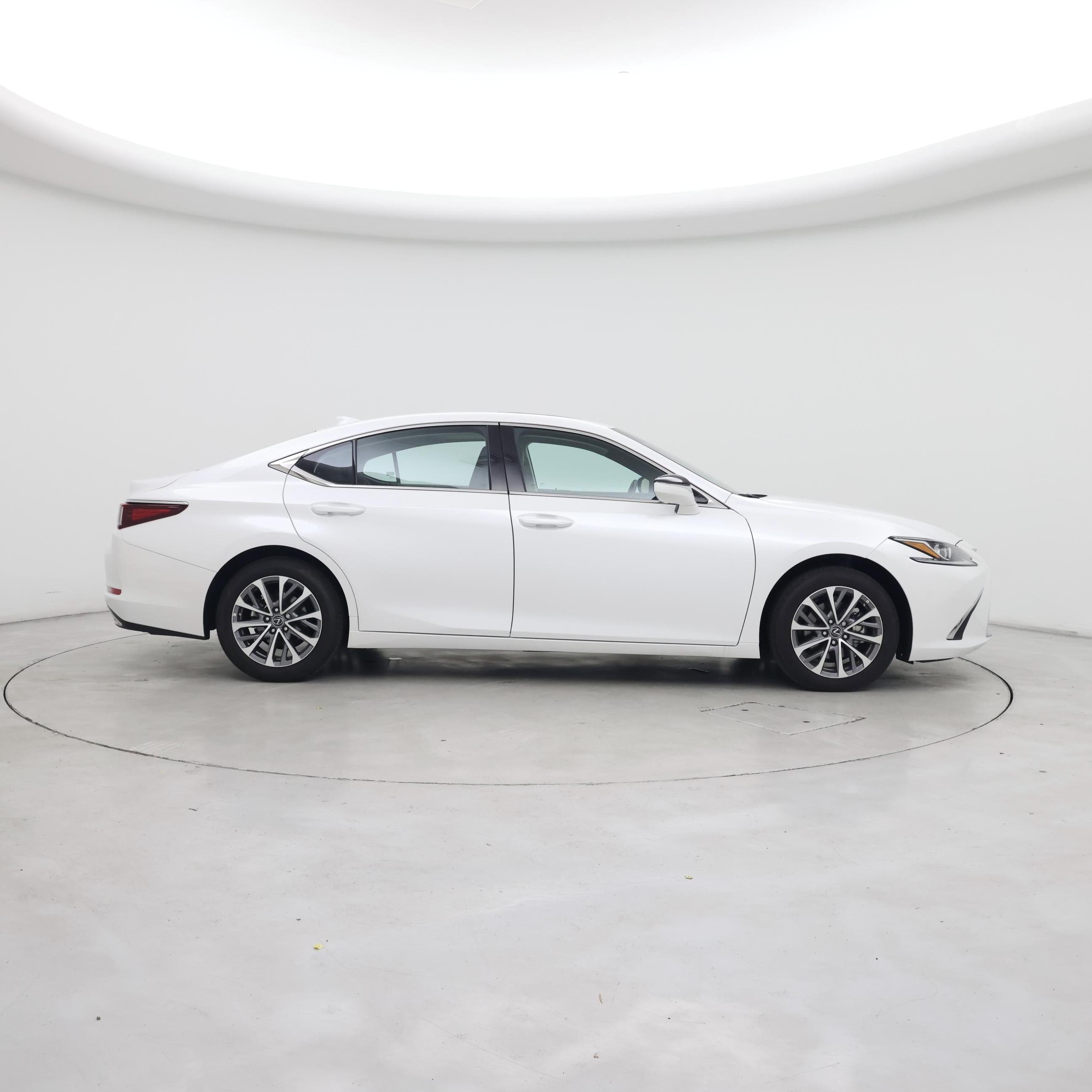 Thumbnail: 2025 Lexus ES - 7