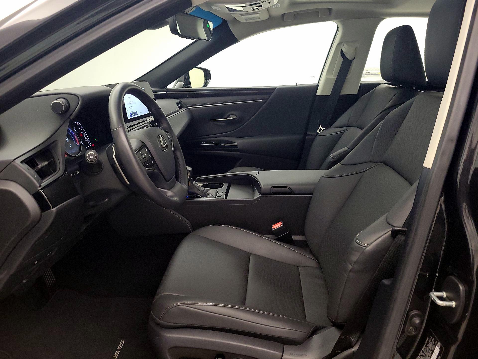 Thumbnail: 2025 Lexus ES - 9