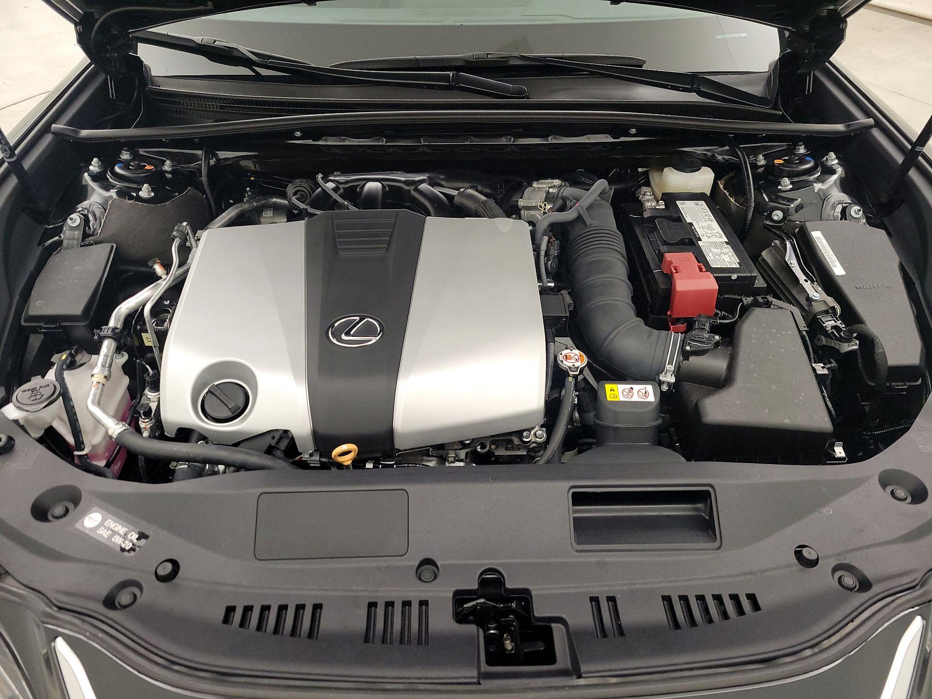 Thumbnail: 2025 Lexus ES - 18