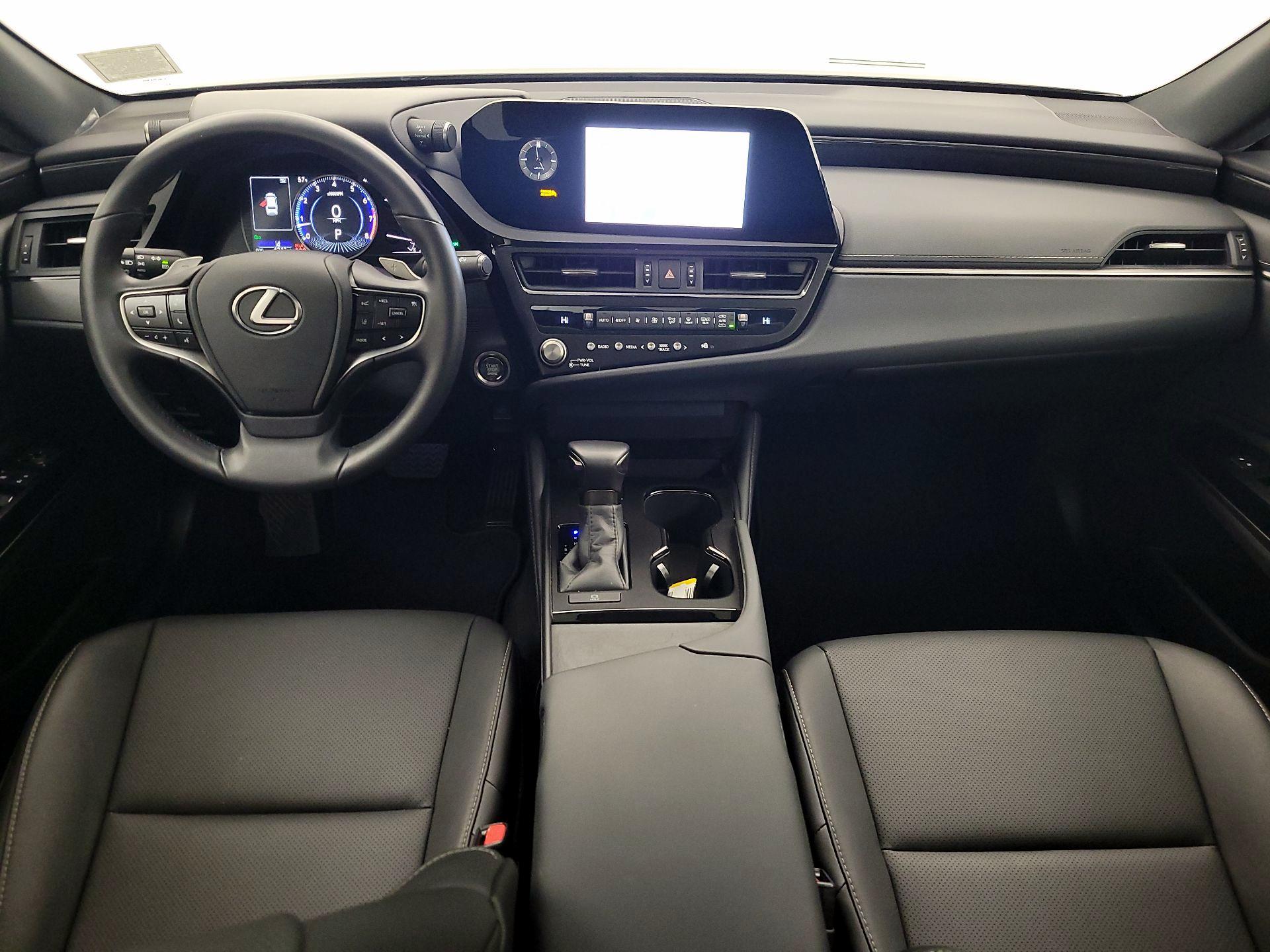 Thumbnail: 2025 Lexus ES - 8