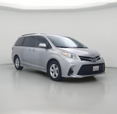 2019 Toyota Sienna LE