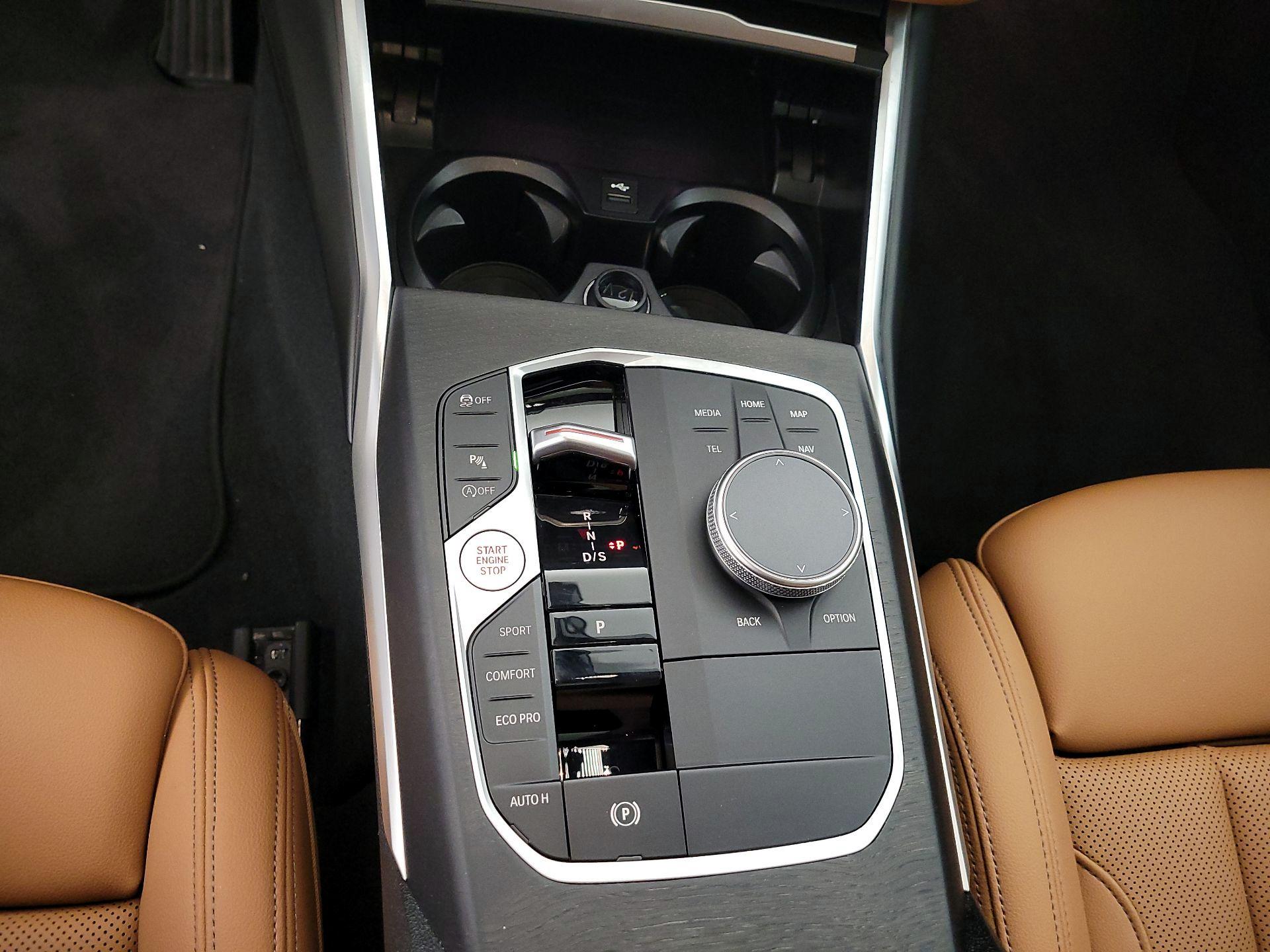 Thumbnail: 2023 BMW 3 Series - 18