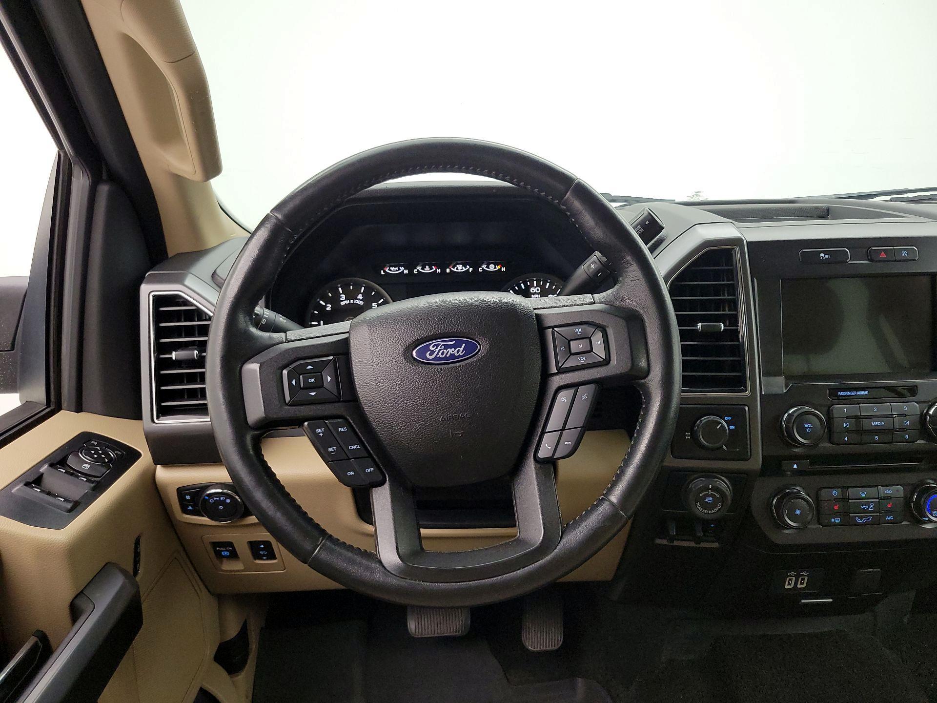 Thumbnail: 2018 Ford F-150 - 10