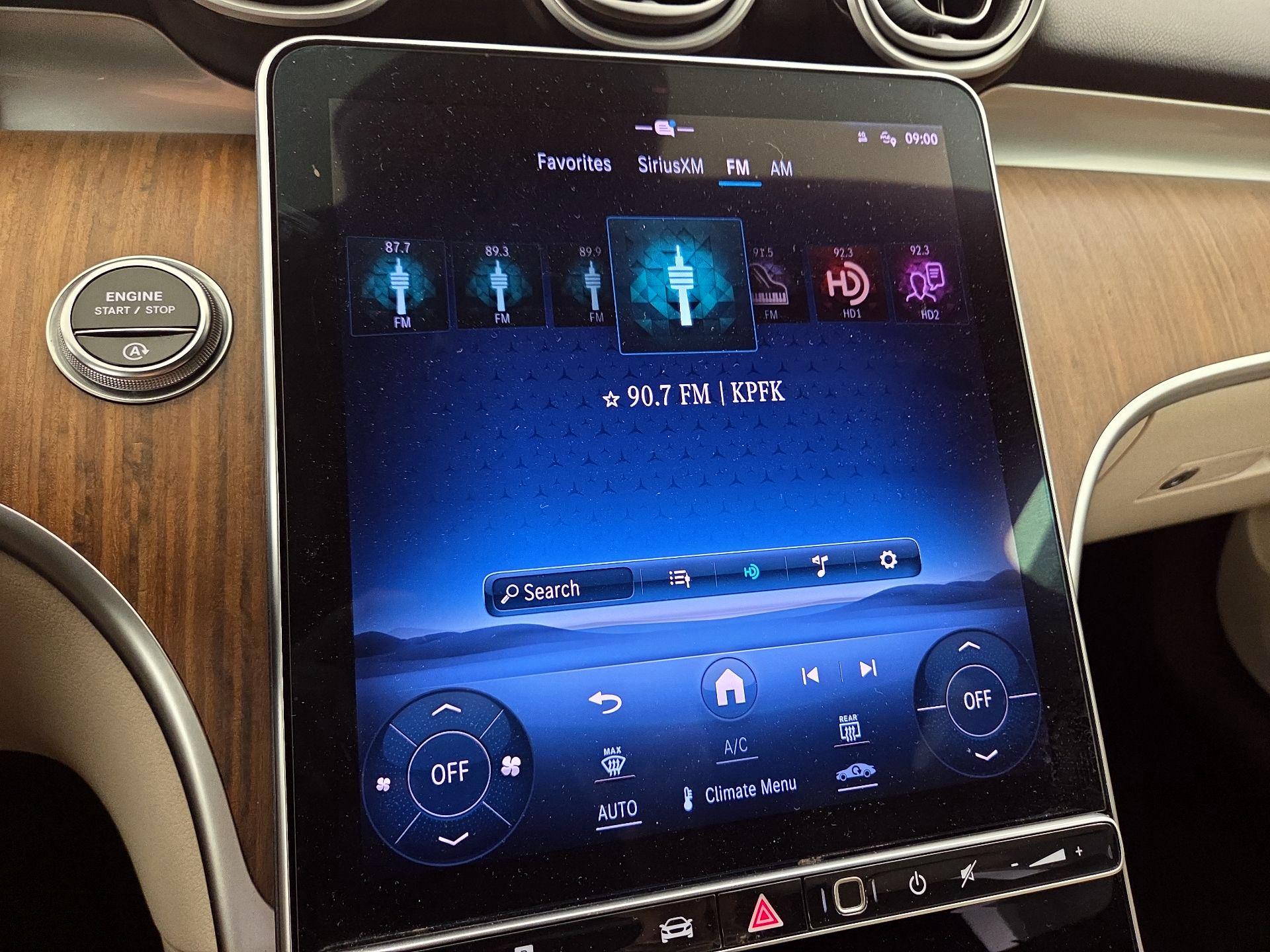 Thumbnail: 2023 Mercedes-Benz C-Class - 15