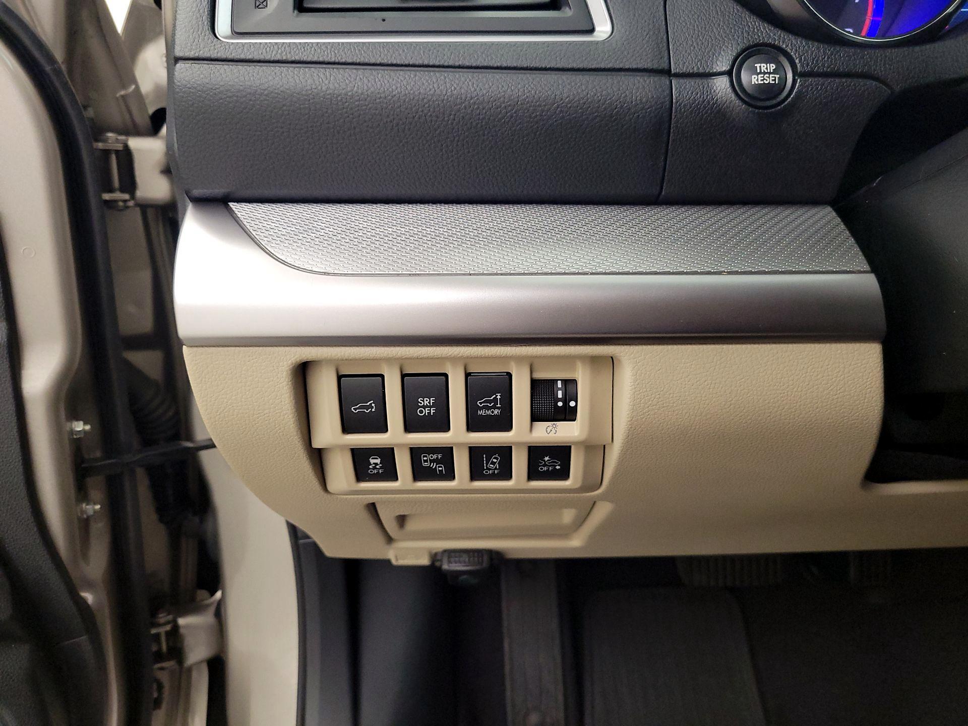 Thumbnail: 2016 Subaru Outback - 13