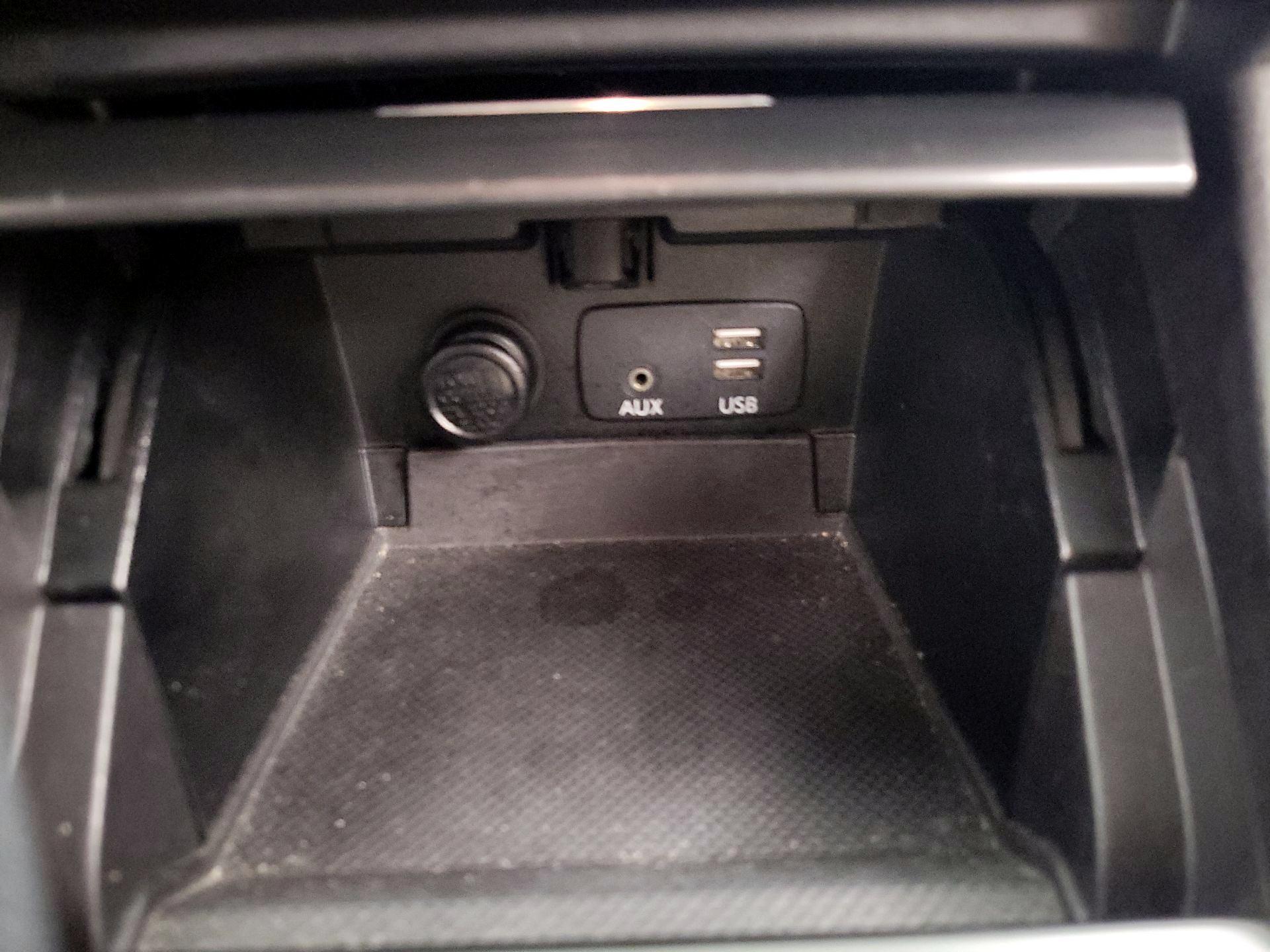 Thumbnail: 2016 Subaru Outback - 18