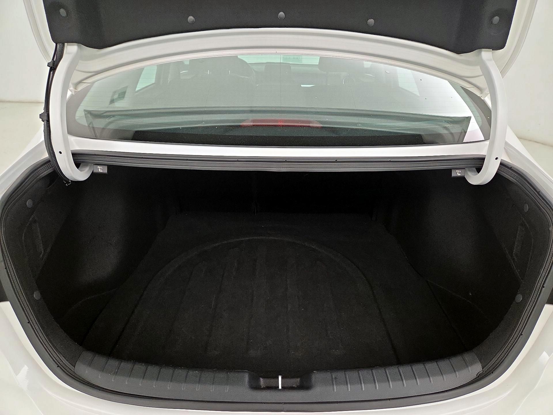 Thumbnail: 2023 Kia Forte - 20