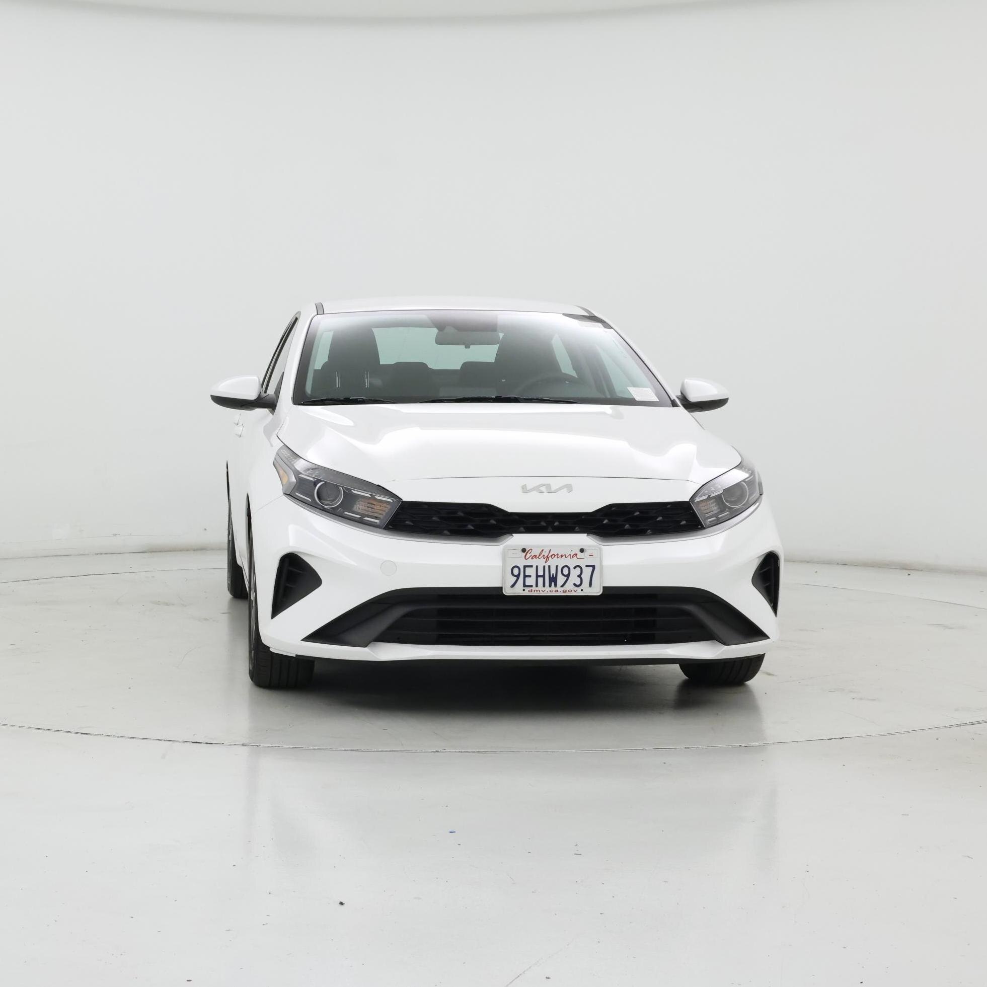Thumbnail: 2023 Kia Forte - 5