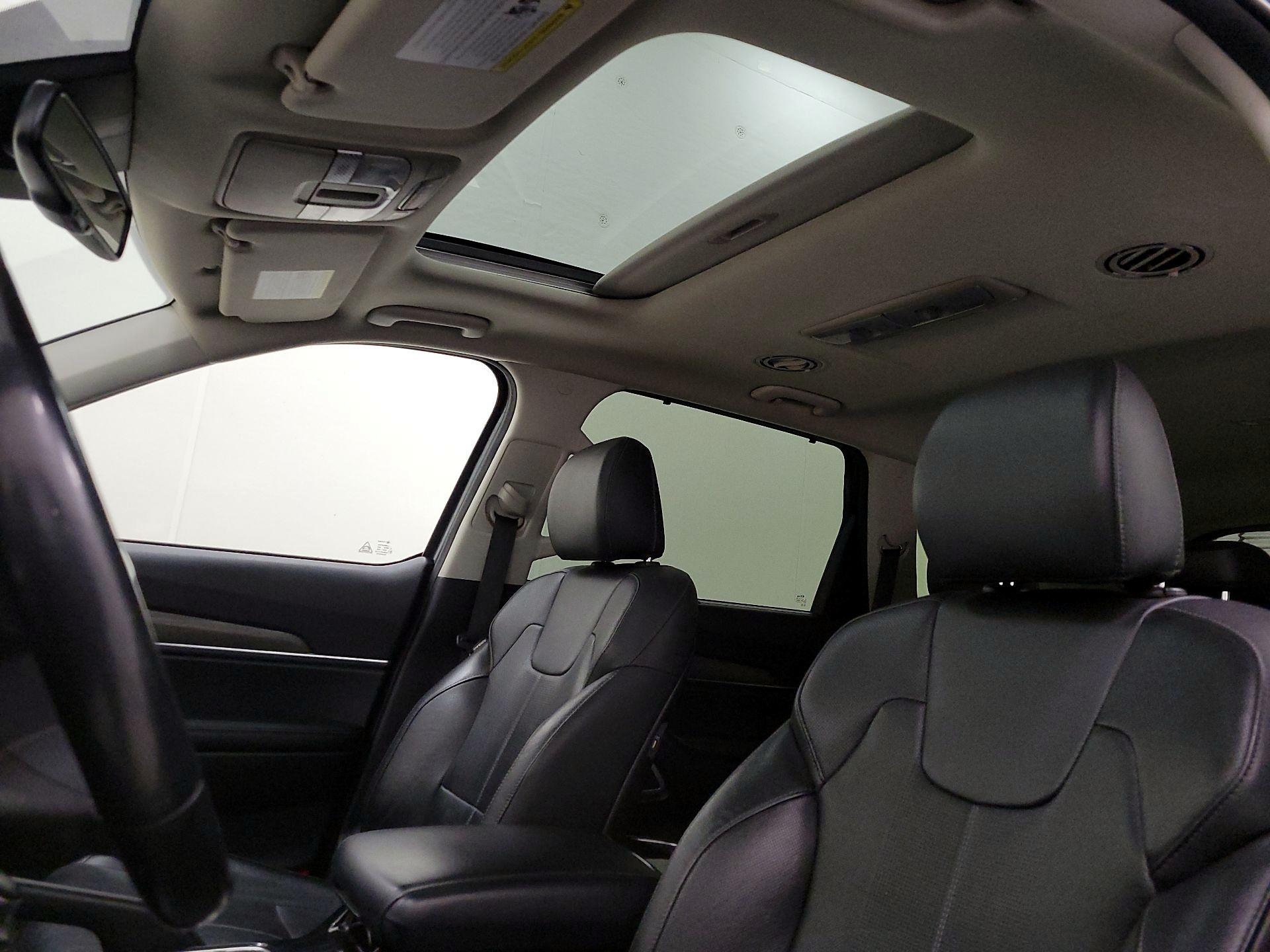 Thumbnail: 2021 Kia Telluride - 20