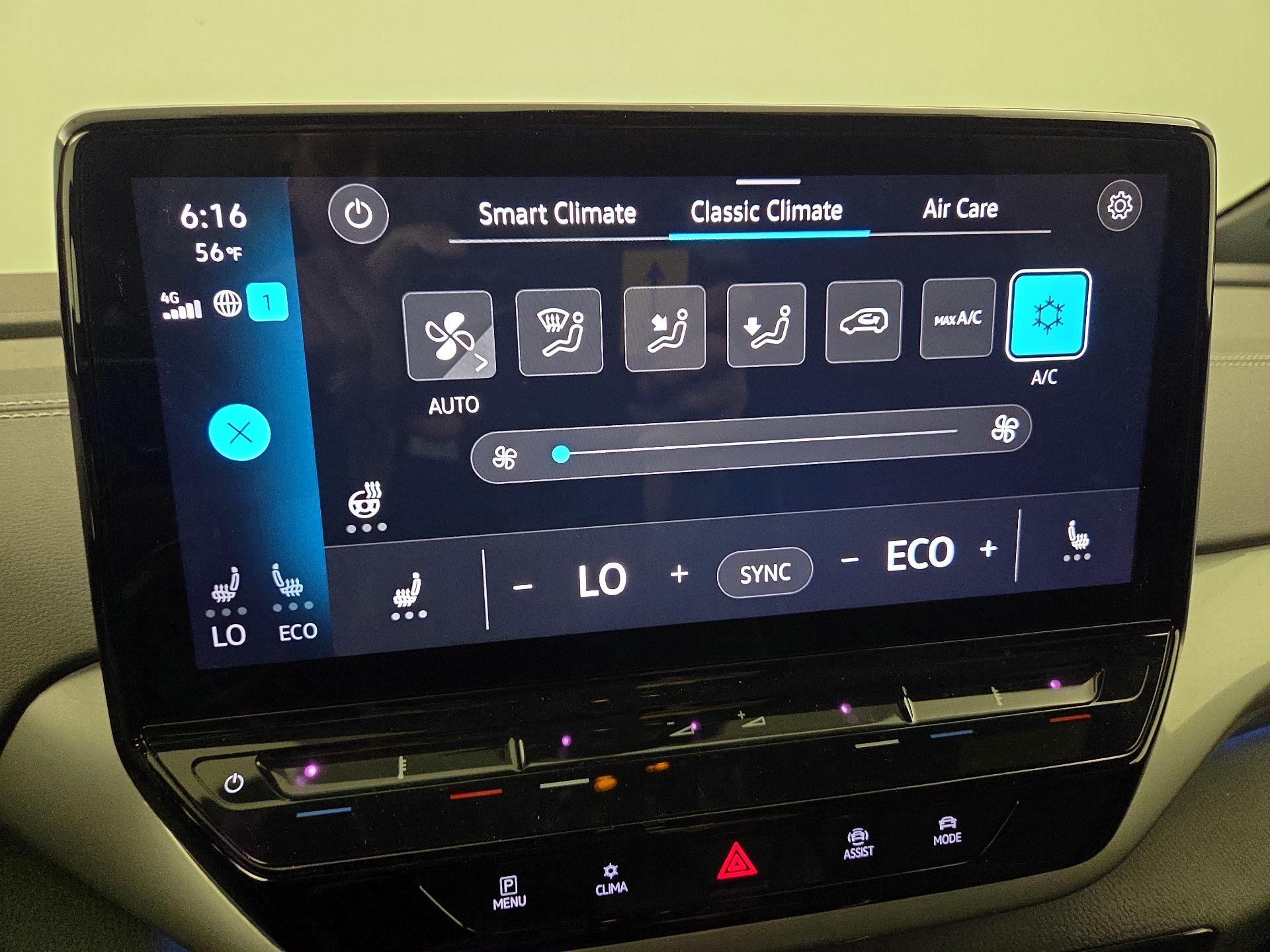 Thumbnail: 2023 Volkswagen ID.4 - 17