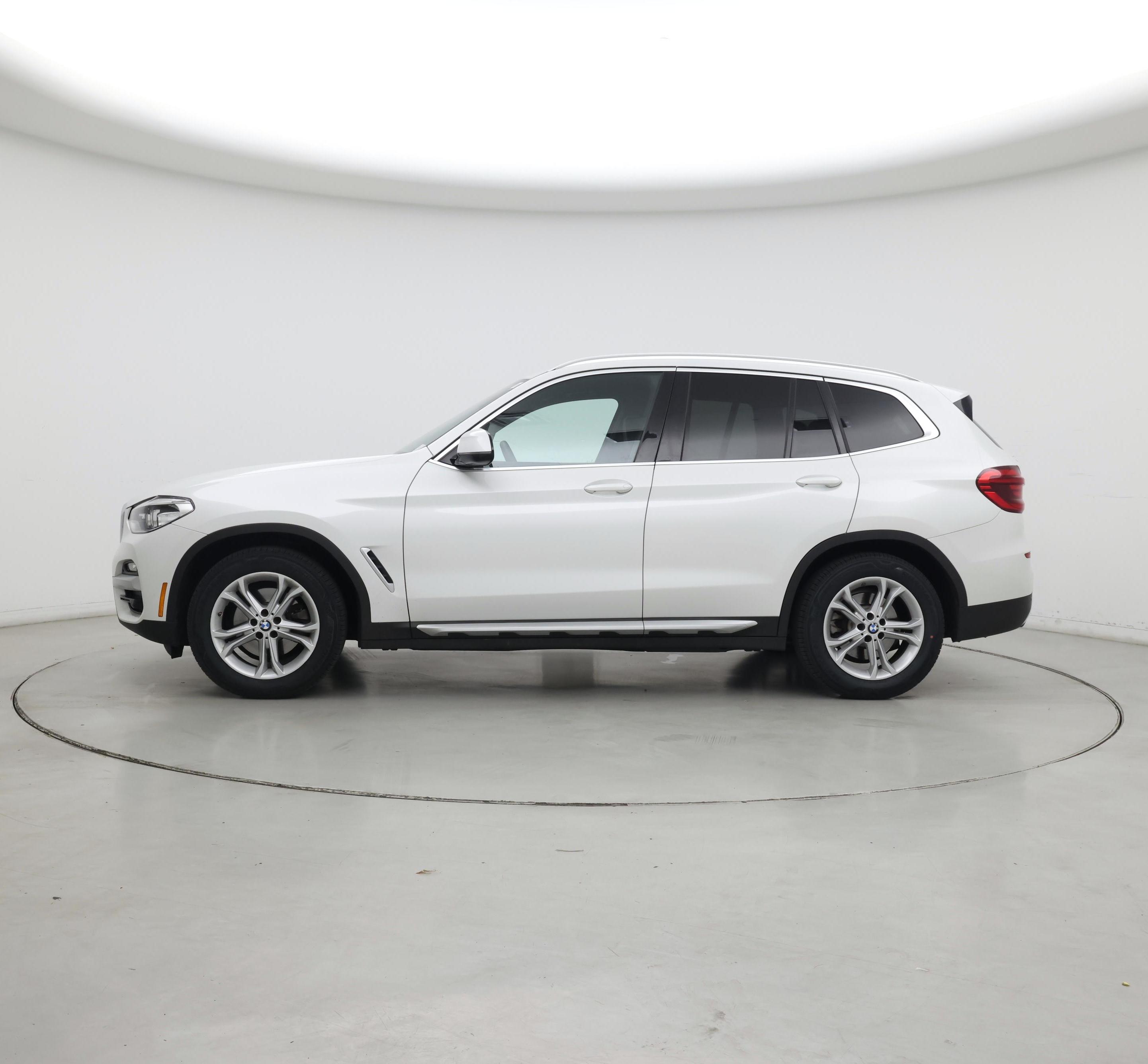 Thumbnail: 2021 BMW X3 - 3