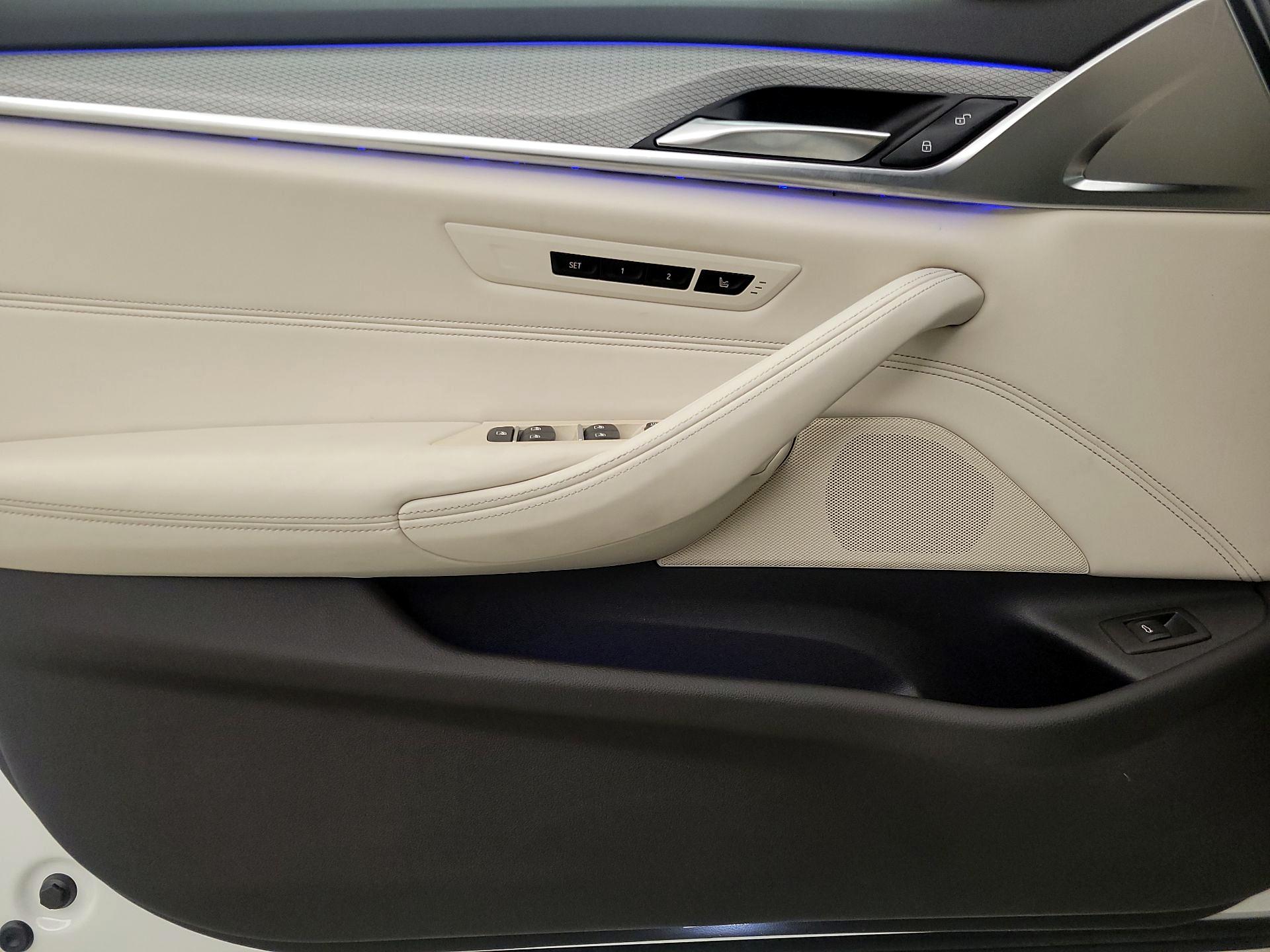 Thumbnail: 2019 BMW 5 Series - 12