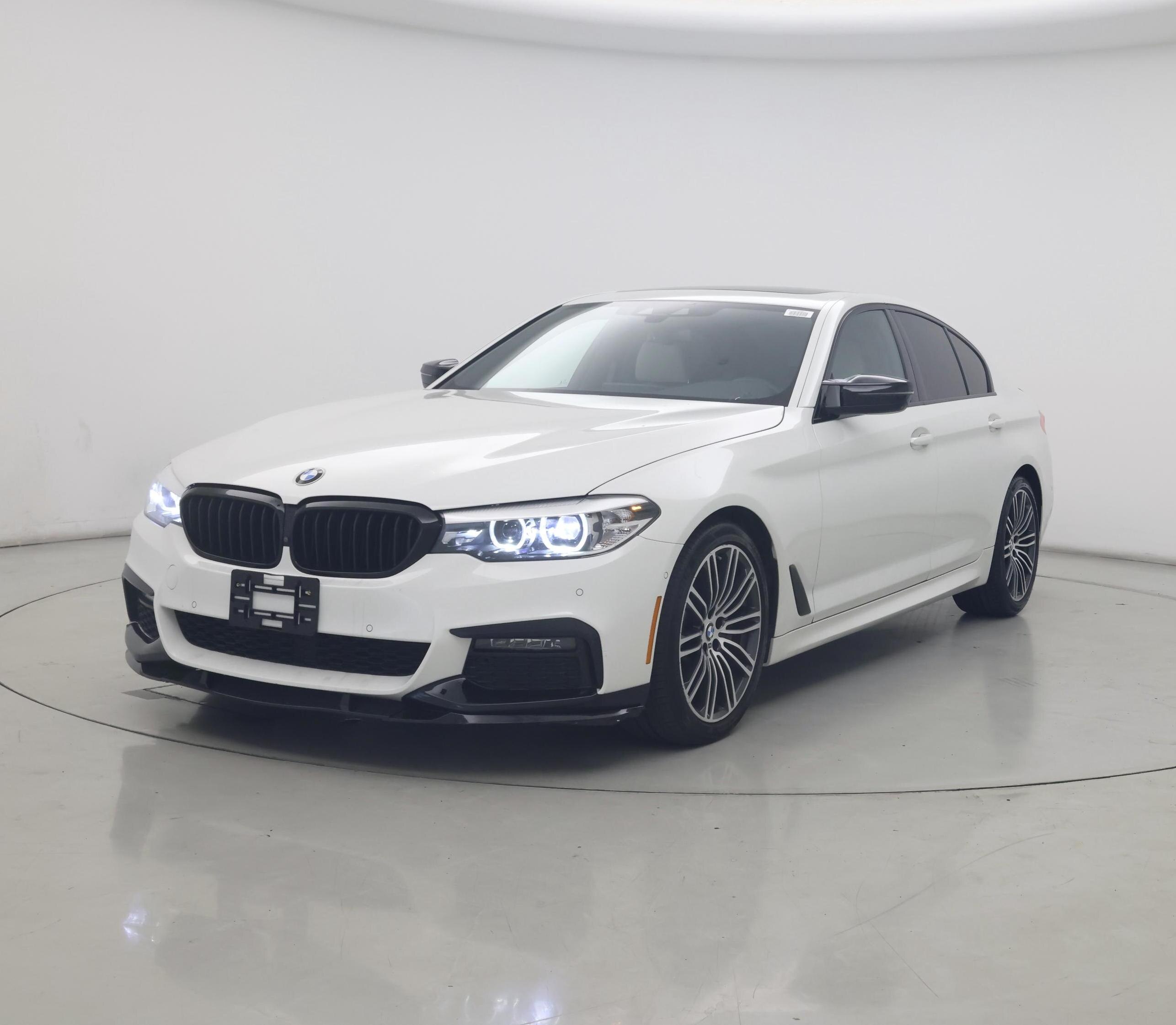 Thumbnail: 2019 BMW 5 Series - 4