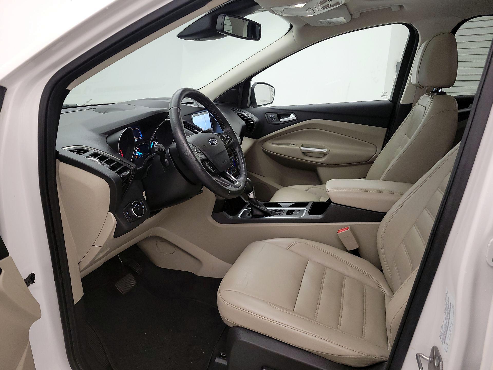 Thumbnail: 2017 Ford Escape - 11