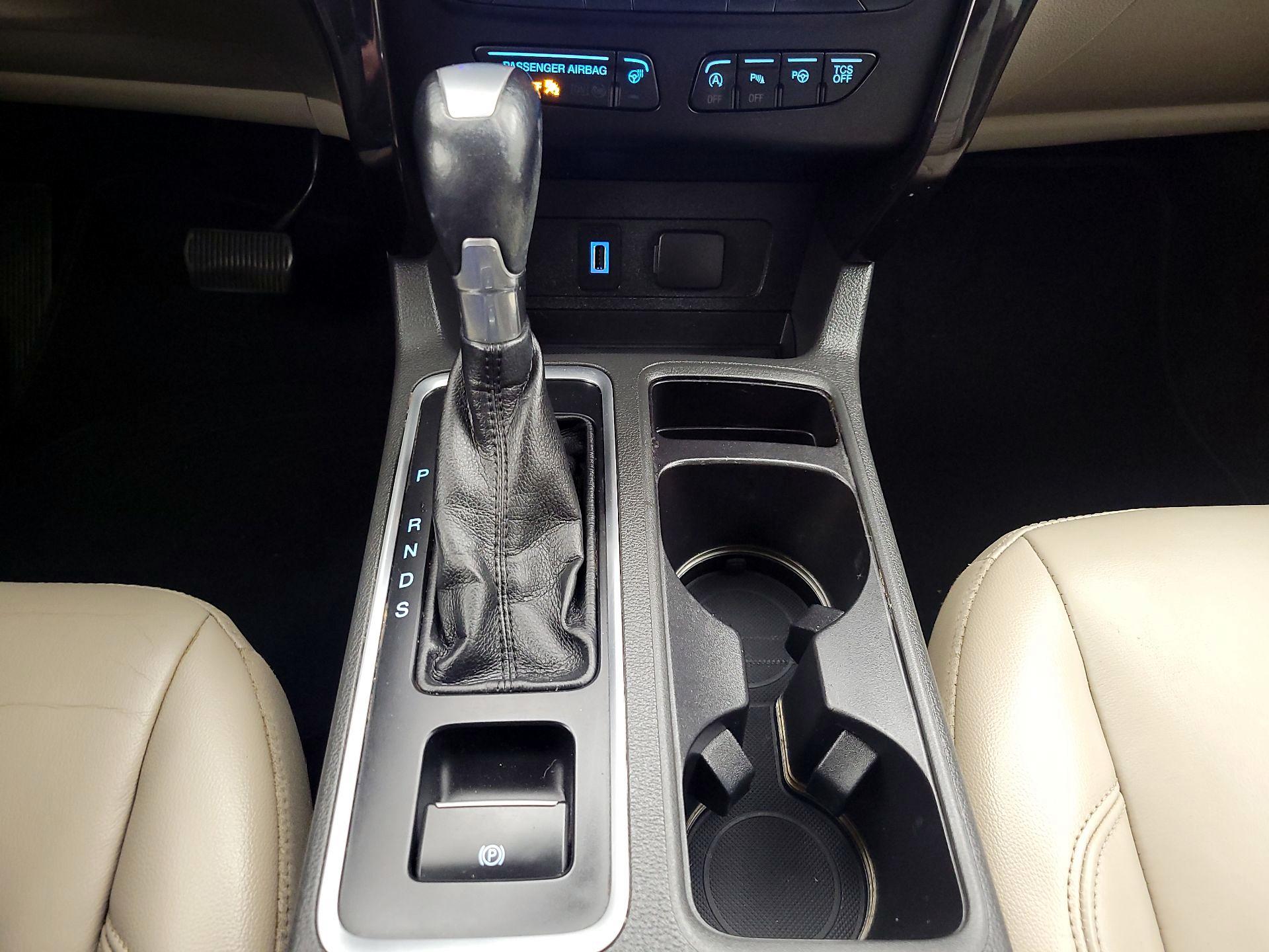 Thumbnail: 2017 Ford Escape - 18