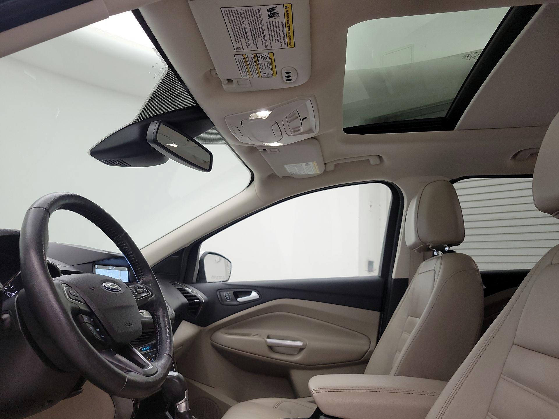 Thumbnail: 2017 Ford Escape - 20