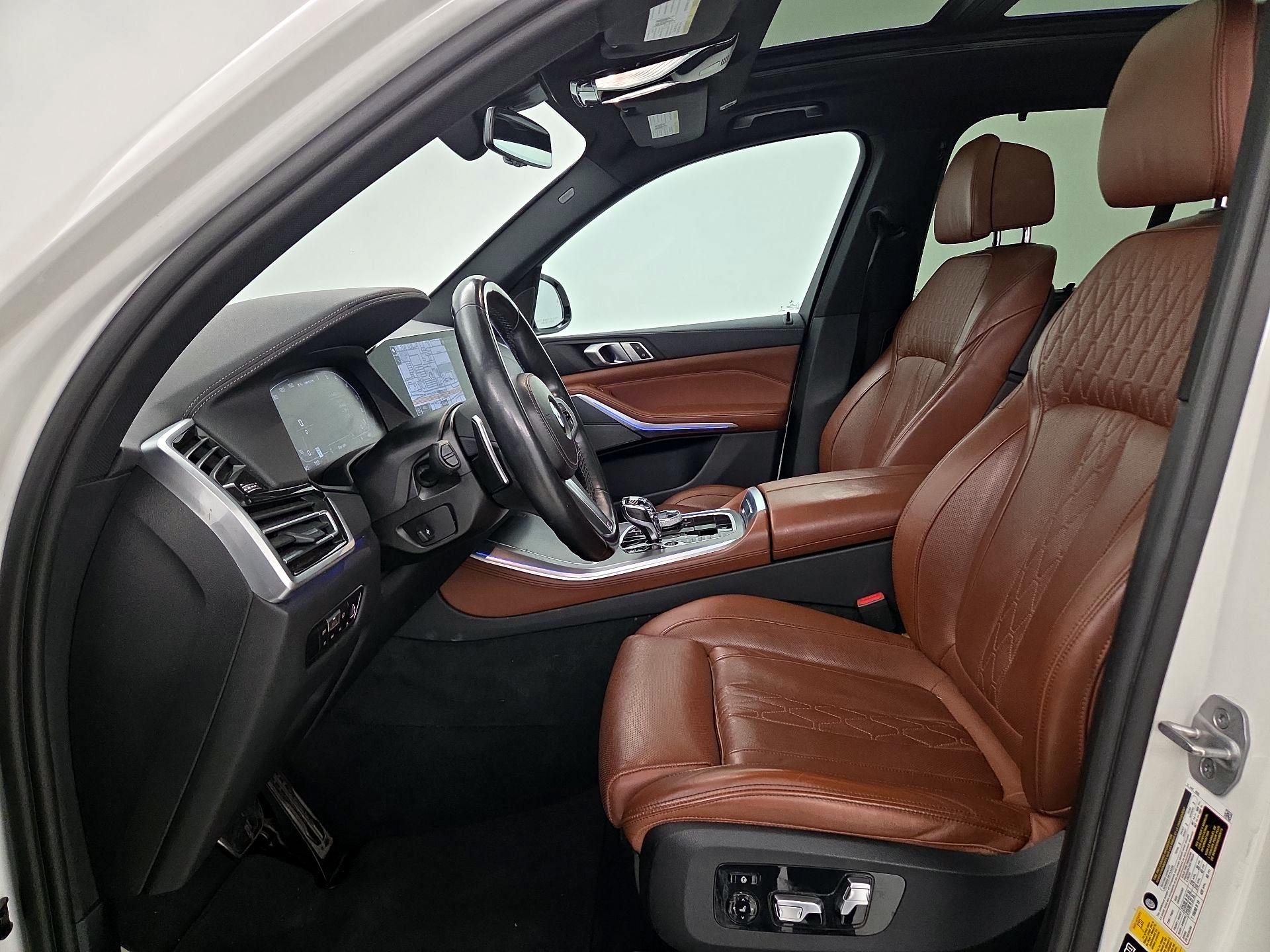 Thumbnail: 2023 BMW X5 - 11