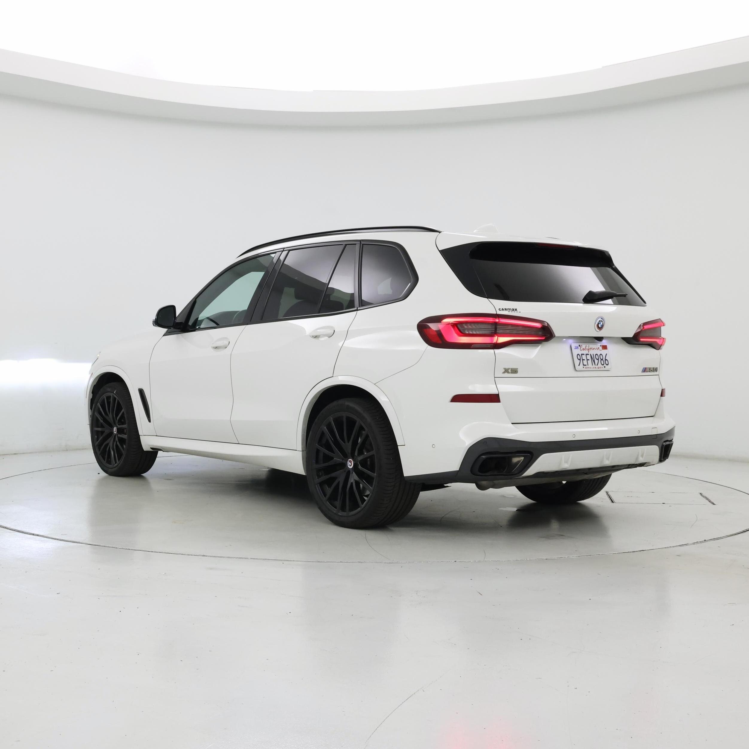 Thumbnail: 2023 BMW X5 - 2