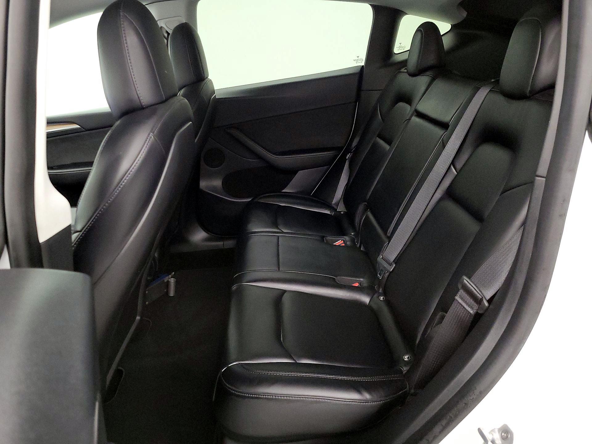 Thumbnail: 2022 Tesla Model Y - 19