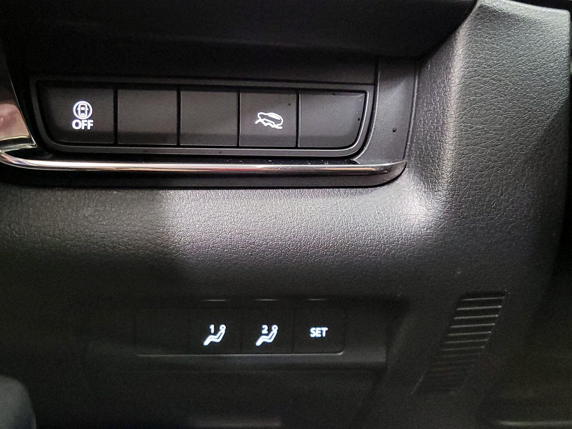 Thumbnail: 2022 Mazda CX-30 - 13