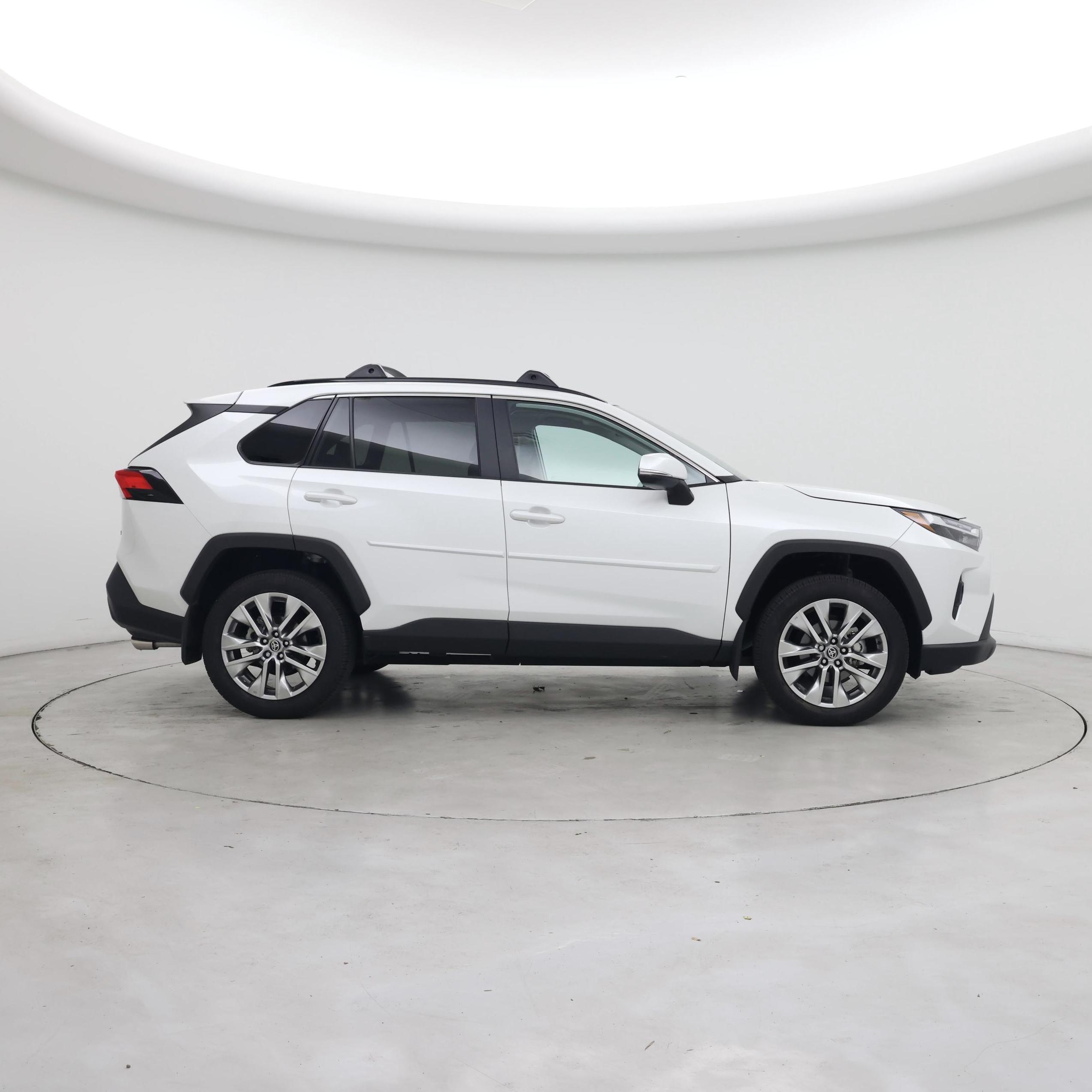 Thumbnail: 2025 Toyota RAV4 - 7