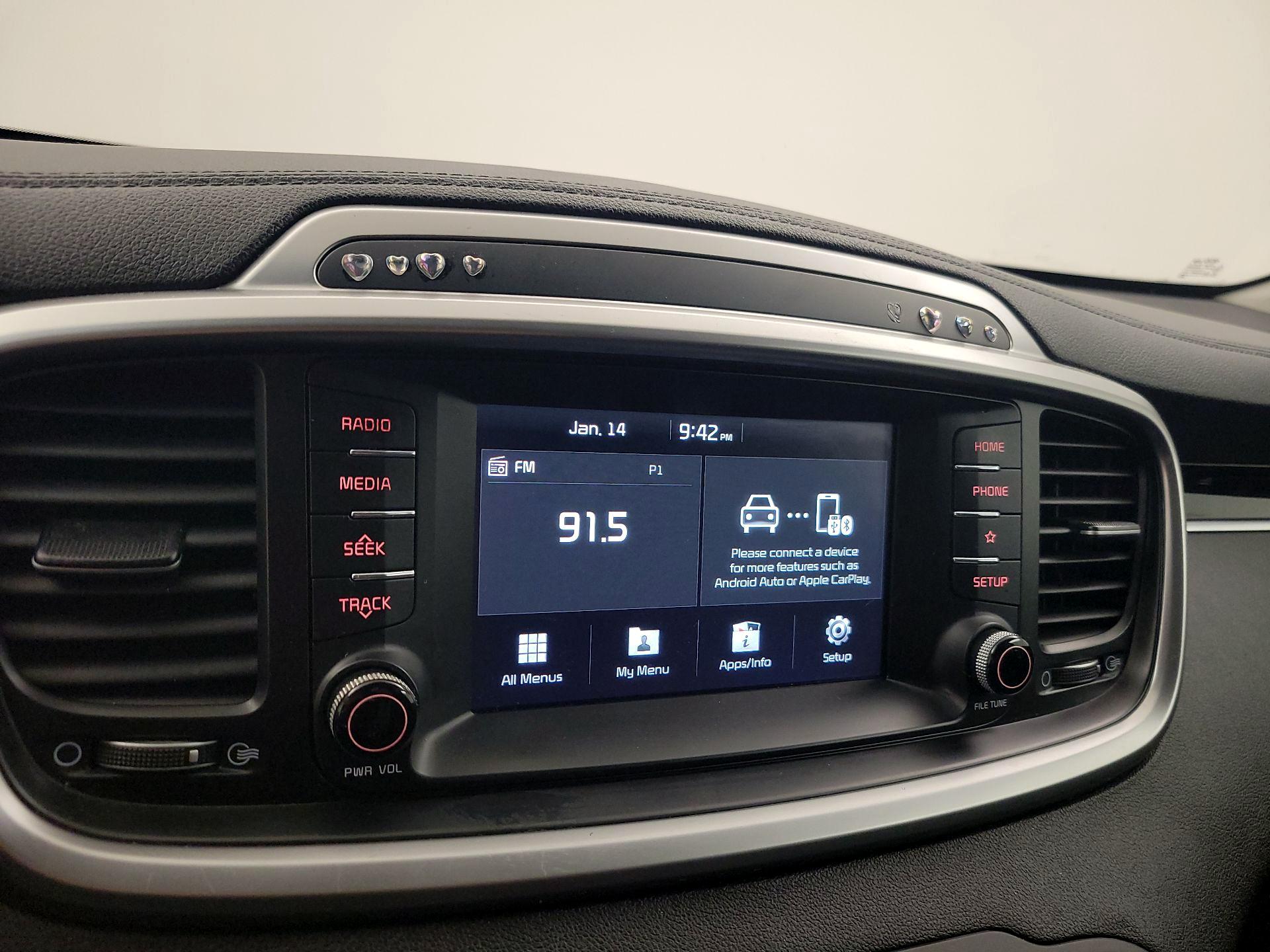 Thumbnail: 2020 Kia Sorento - 15