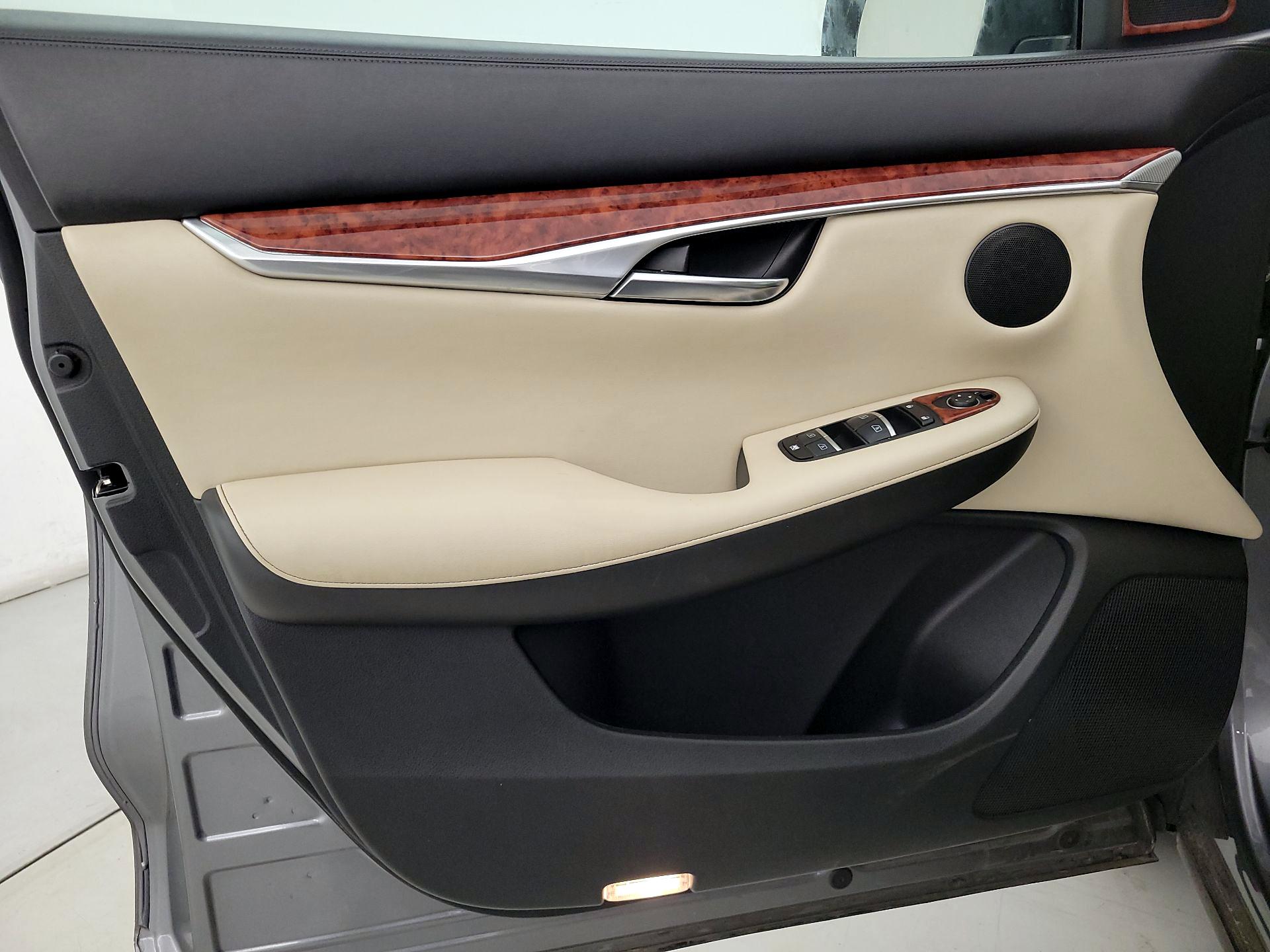 Thumbnail: 2020 INFINITI QX50 - 12