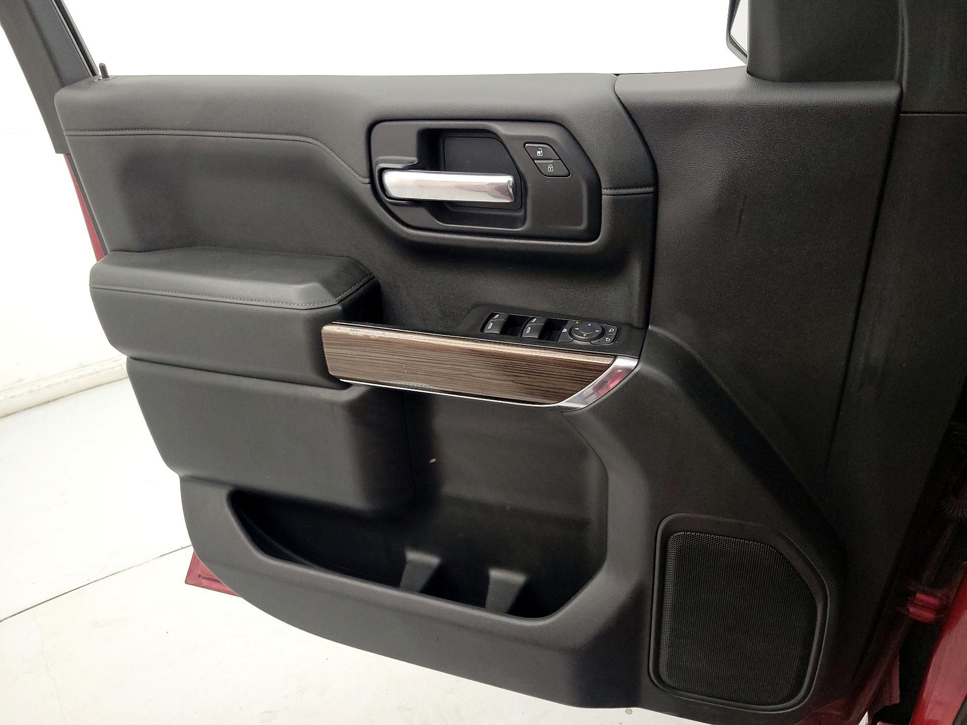 Thumbnail: 2019 Chevrolet Silverado 1500 - 12