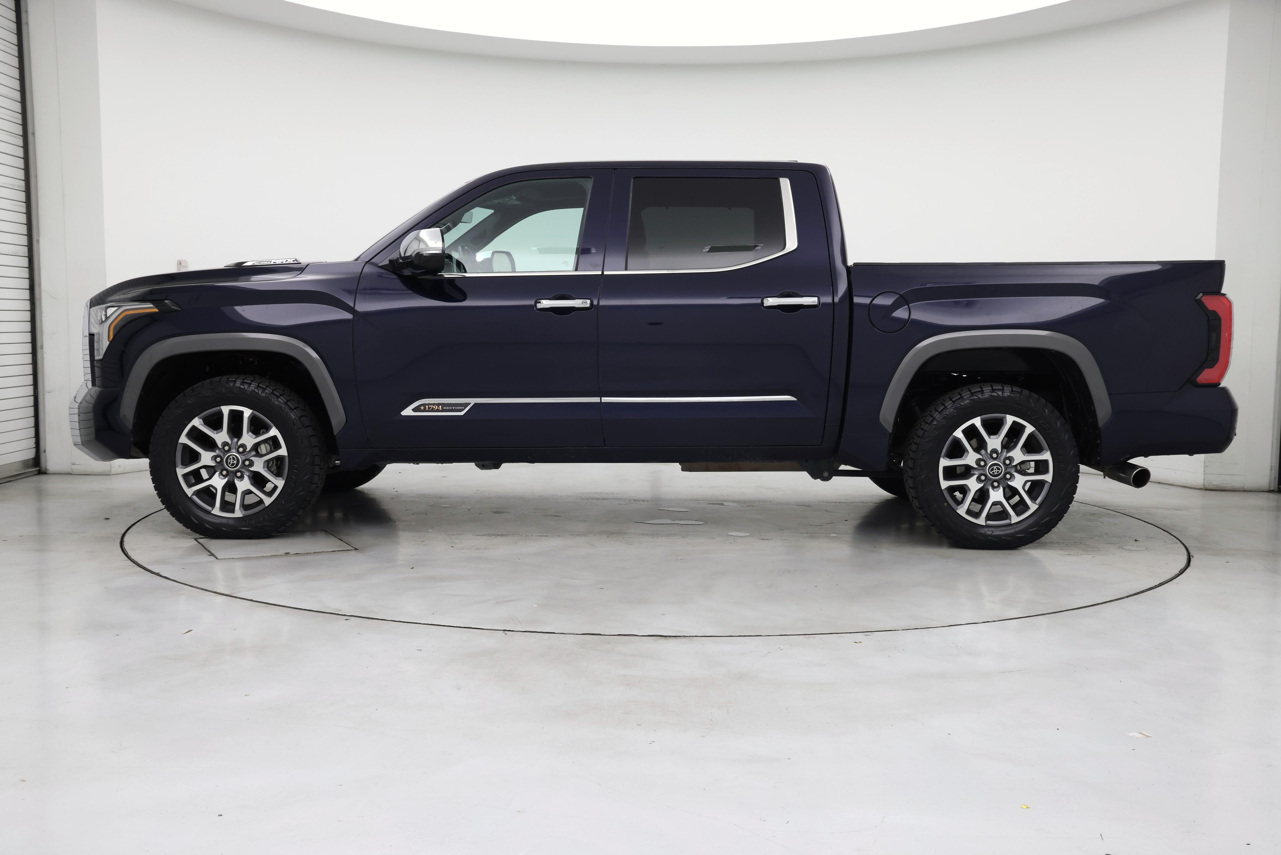 Thumbnail: 2024 Toyota Tundra - 3