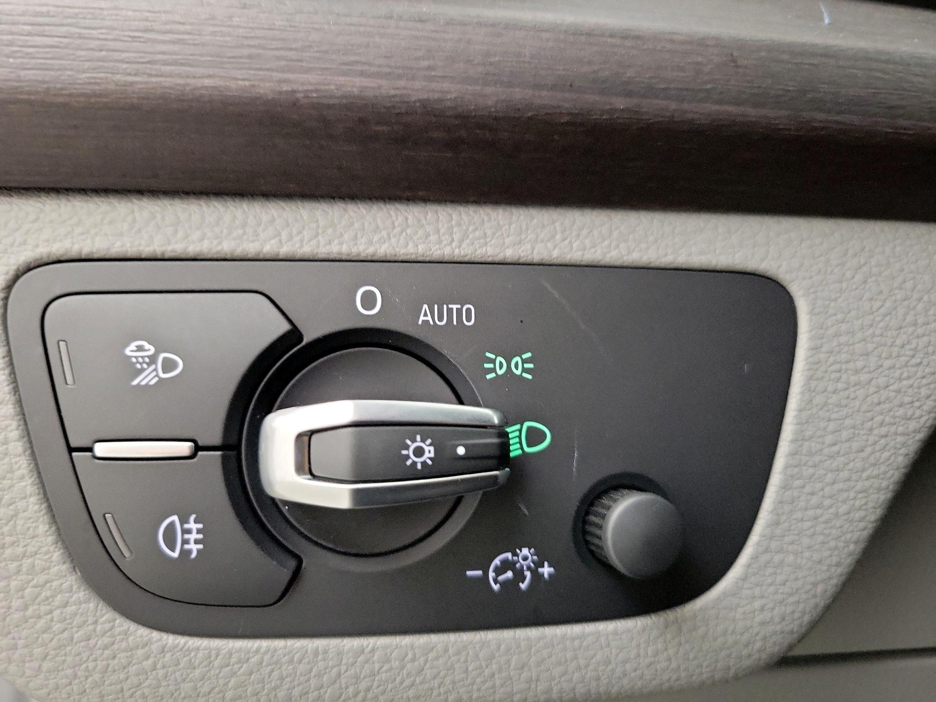 Thumbnail: 2023 Audi Q5 - 13