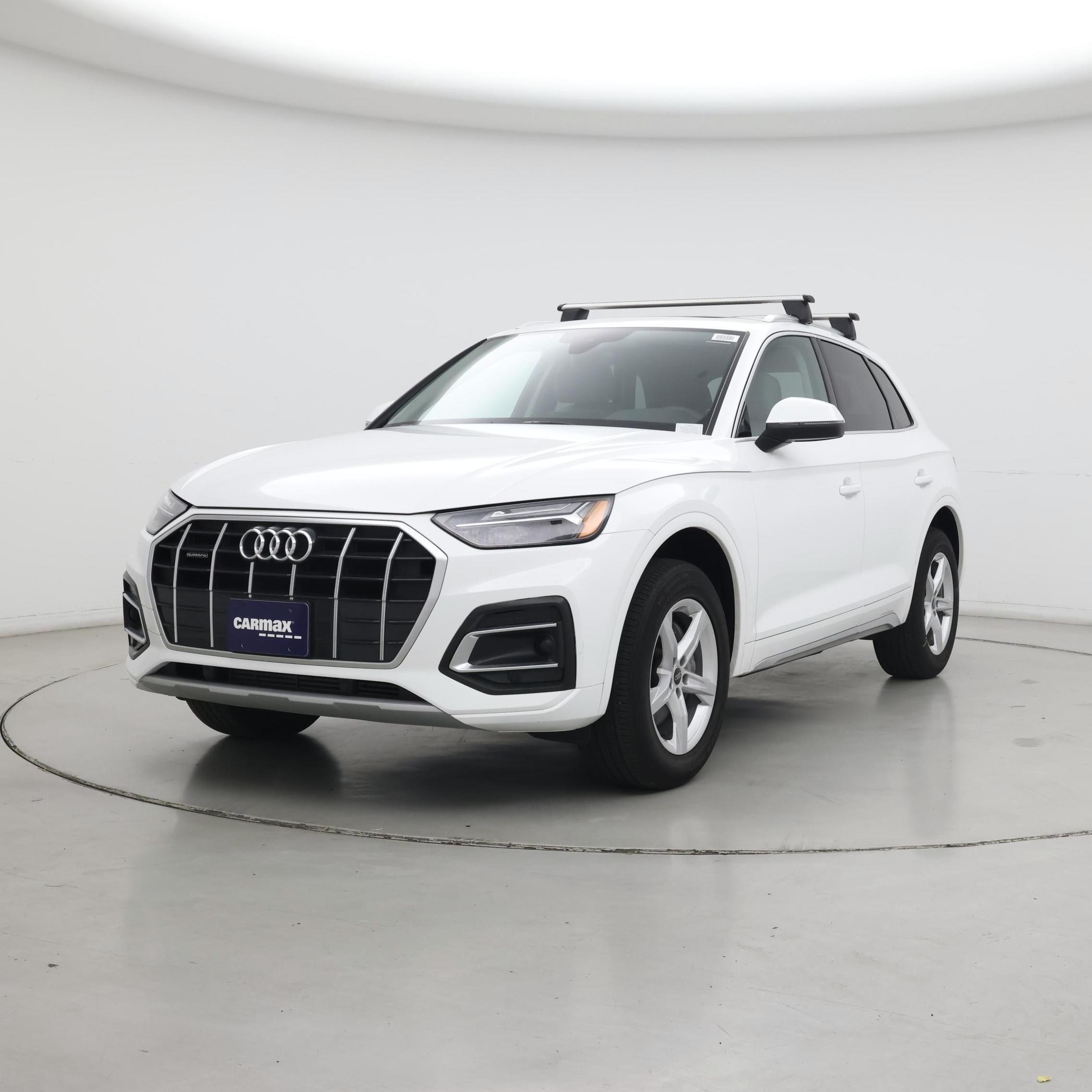 Thumbnail: 2023 Audi Q5 - 4