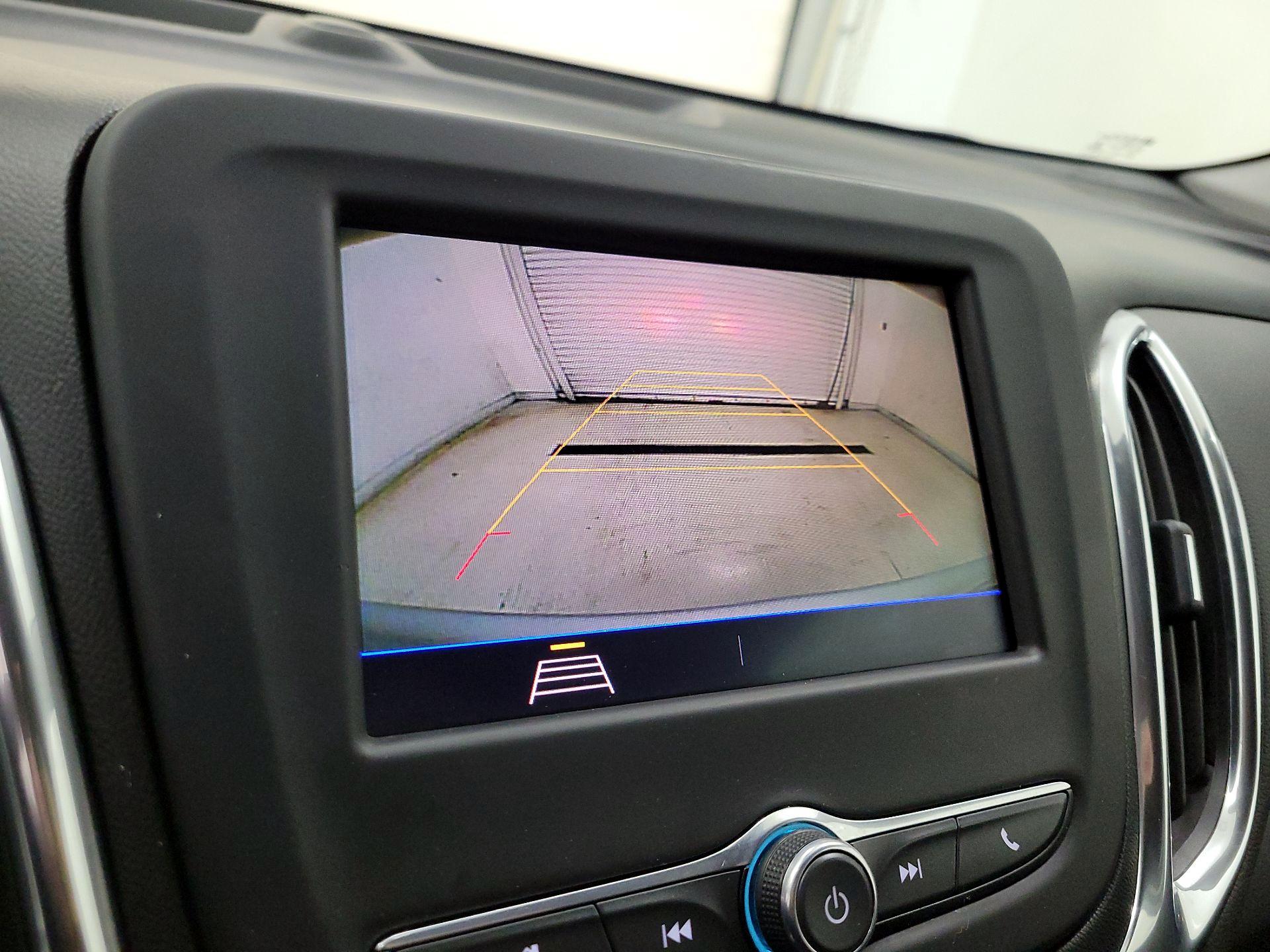 Thumbnail: 2020 Chevrolet Equinox - 14