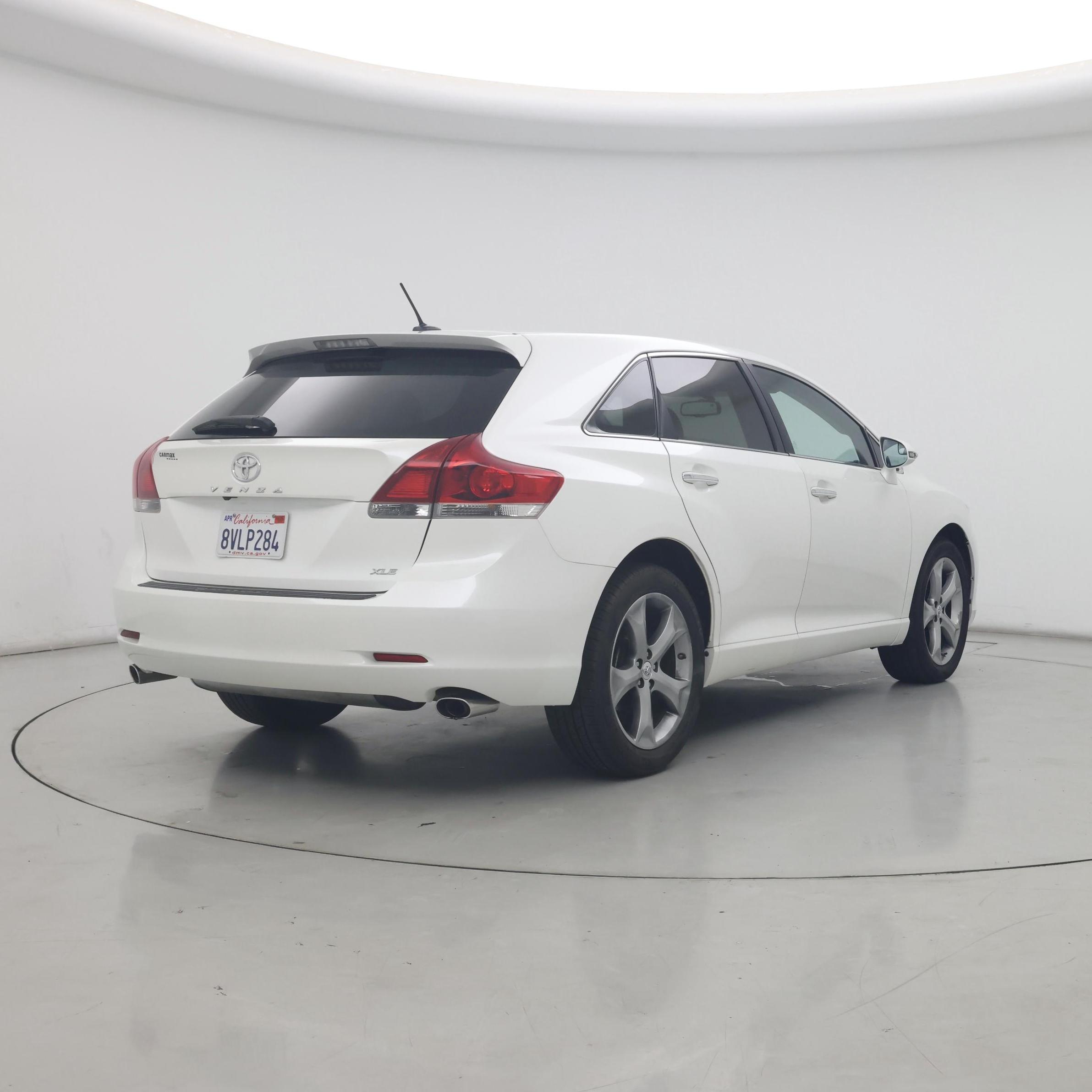 Thumbnail: 2014 Toyota Venza - 8