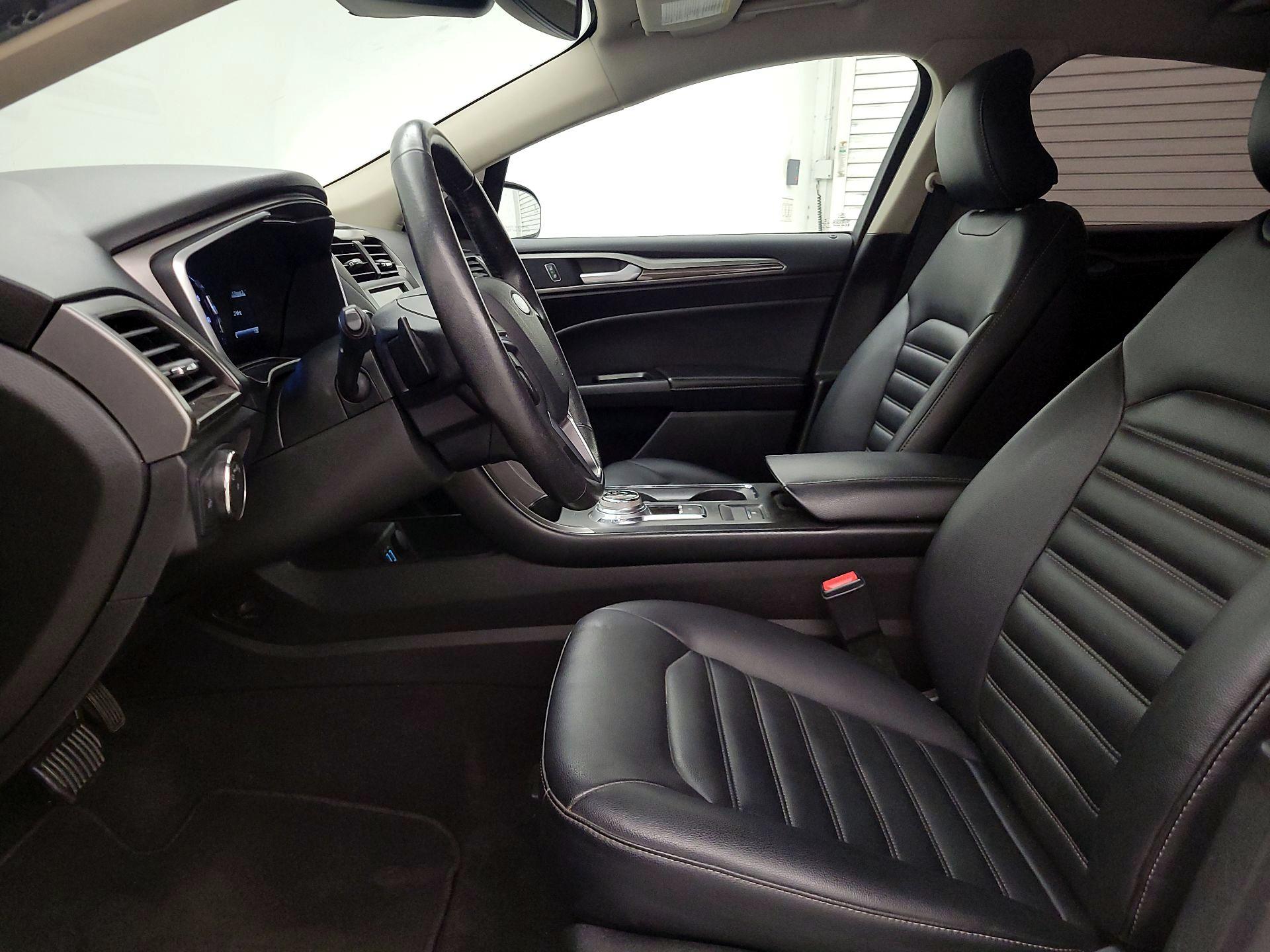 Thumbnail: 2019 Ford Fusion - 11